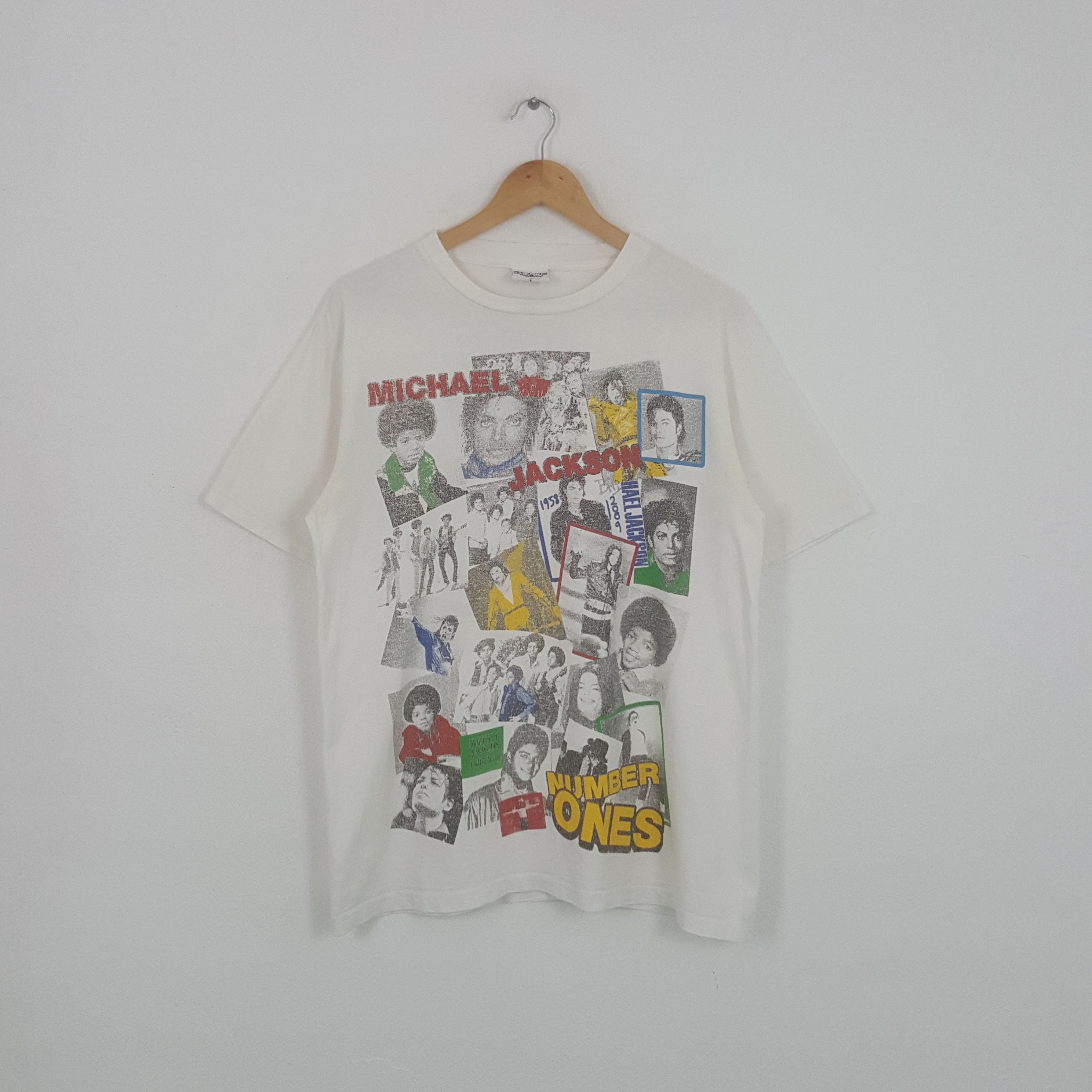 Band Tees × Michael Jackson × Vintage Vintage Michael Jackson American Singer Dancer Tshirt Size US L / EU 52-54 / 3 - 1 Thumbnail