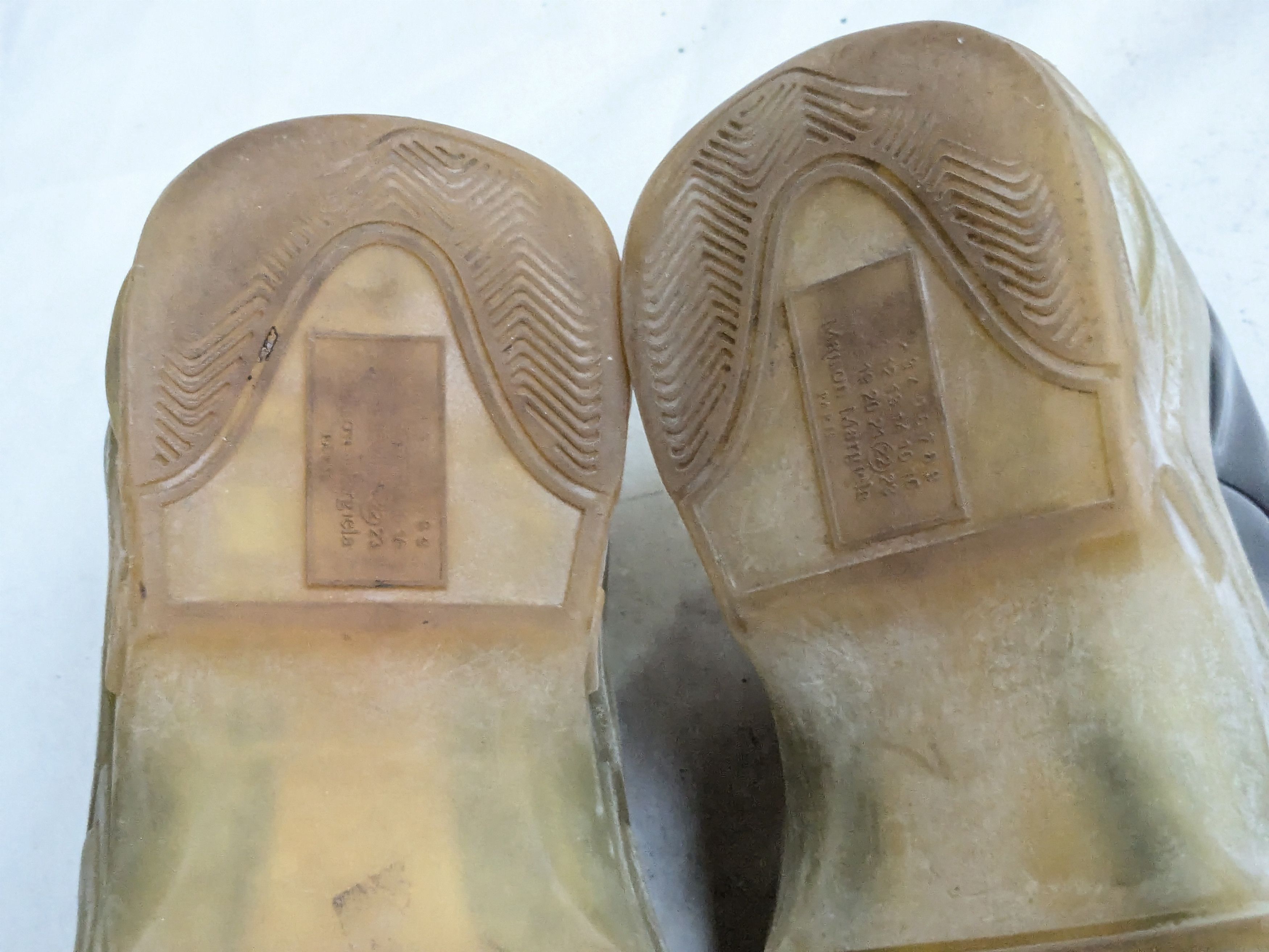 Maison Margiela Maison Margiela New Future Low Sneakers PVC 10 43 Gray Size US 10 / EU 43 - 20 Thumbnail