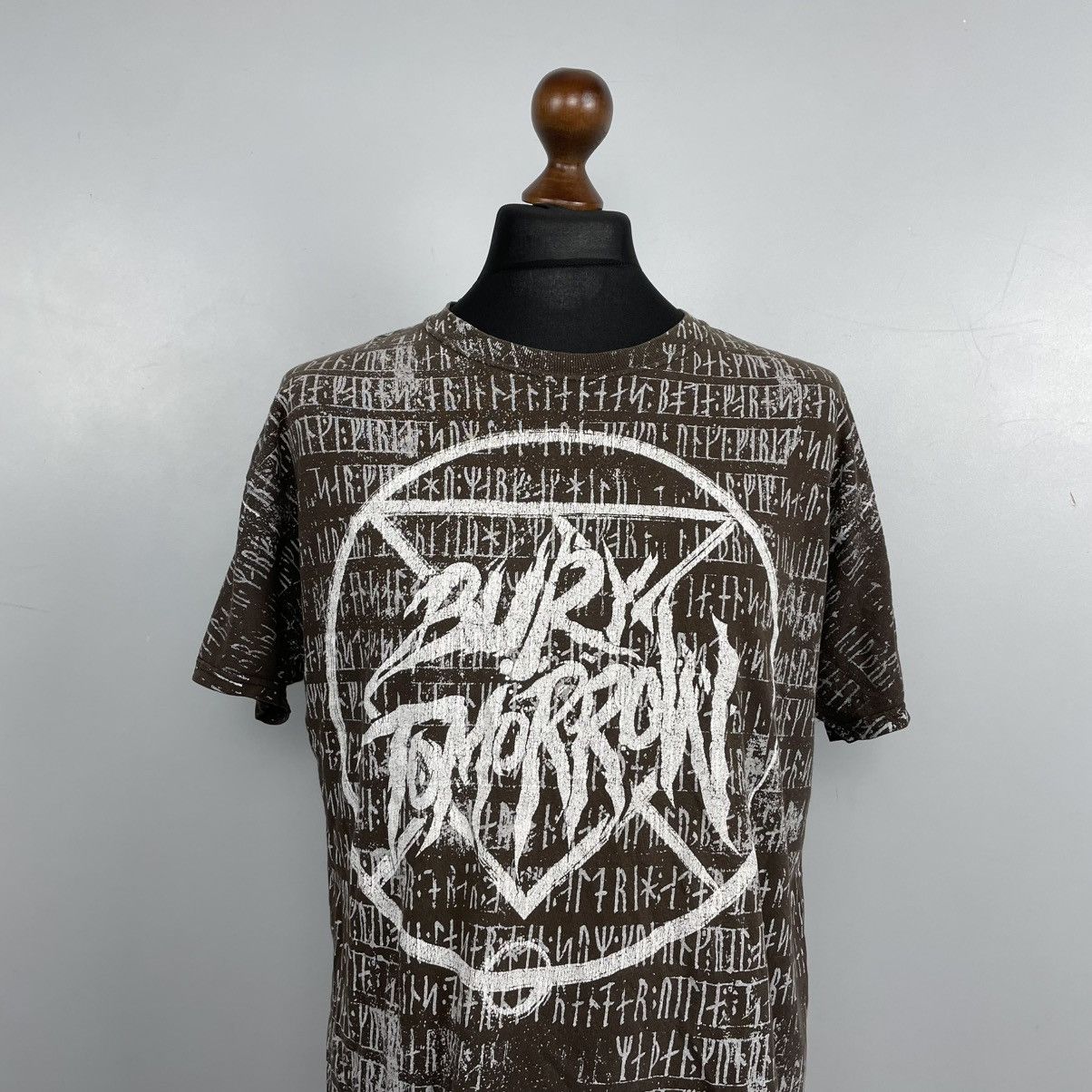 Band Tees × Vintage Vintage 00’s Bury Tomorrow Metalcore Y2k sz L Size US L / EU 52-54 / 3 - 2 Thumbnail
