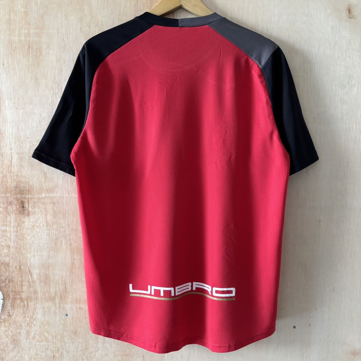 Umbro 2000s Umbro Colorblock Football Jersey Size US L / EU 52-54 / 3 - 2 Thumbnail