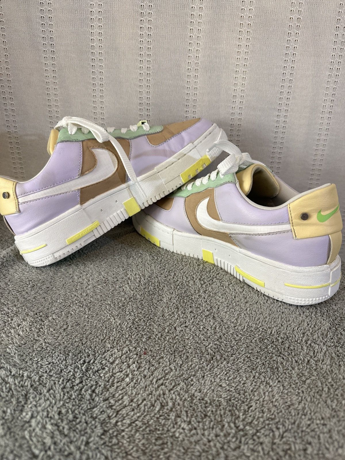 Nike NIKE AIR FORCE 1 AF1 PIXEL "HAVE A GOOD GAME" VENICE Size US 10 / IT 40 - 5 Thumbnail
