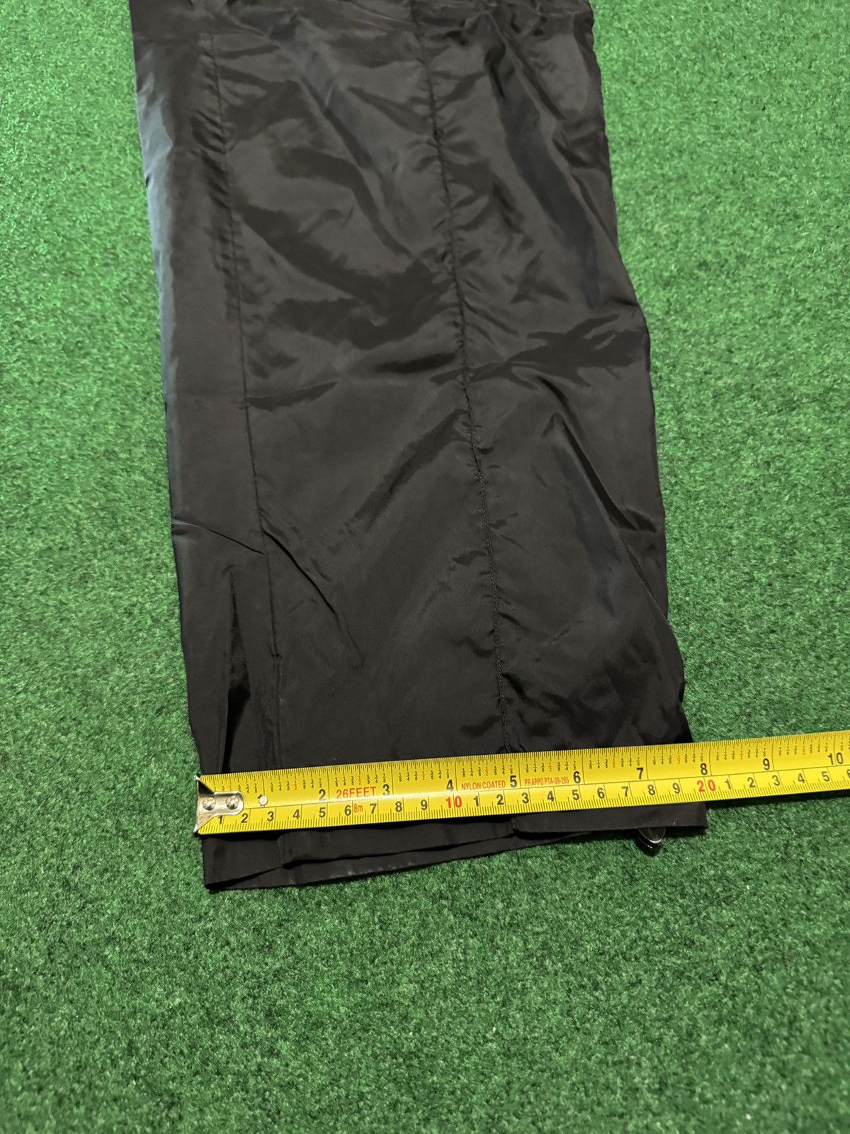 Nike Nike Nylon Jogger Vintage 90s 24x30 Drawstring L Sweatpants Size 24" / US 00 / IT 34 - 9 Thumbnail