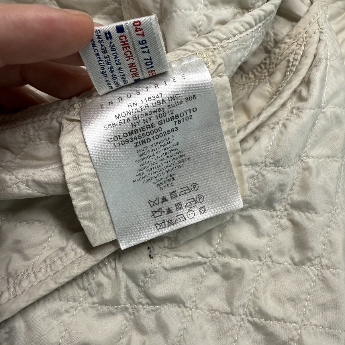 Moncler Moncler Colombiere Women’s Jacket - Size 1 (XS/S) - White Size S / US 4 / IT 40 - 8 Thumbnail