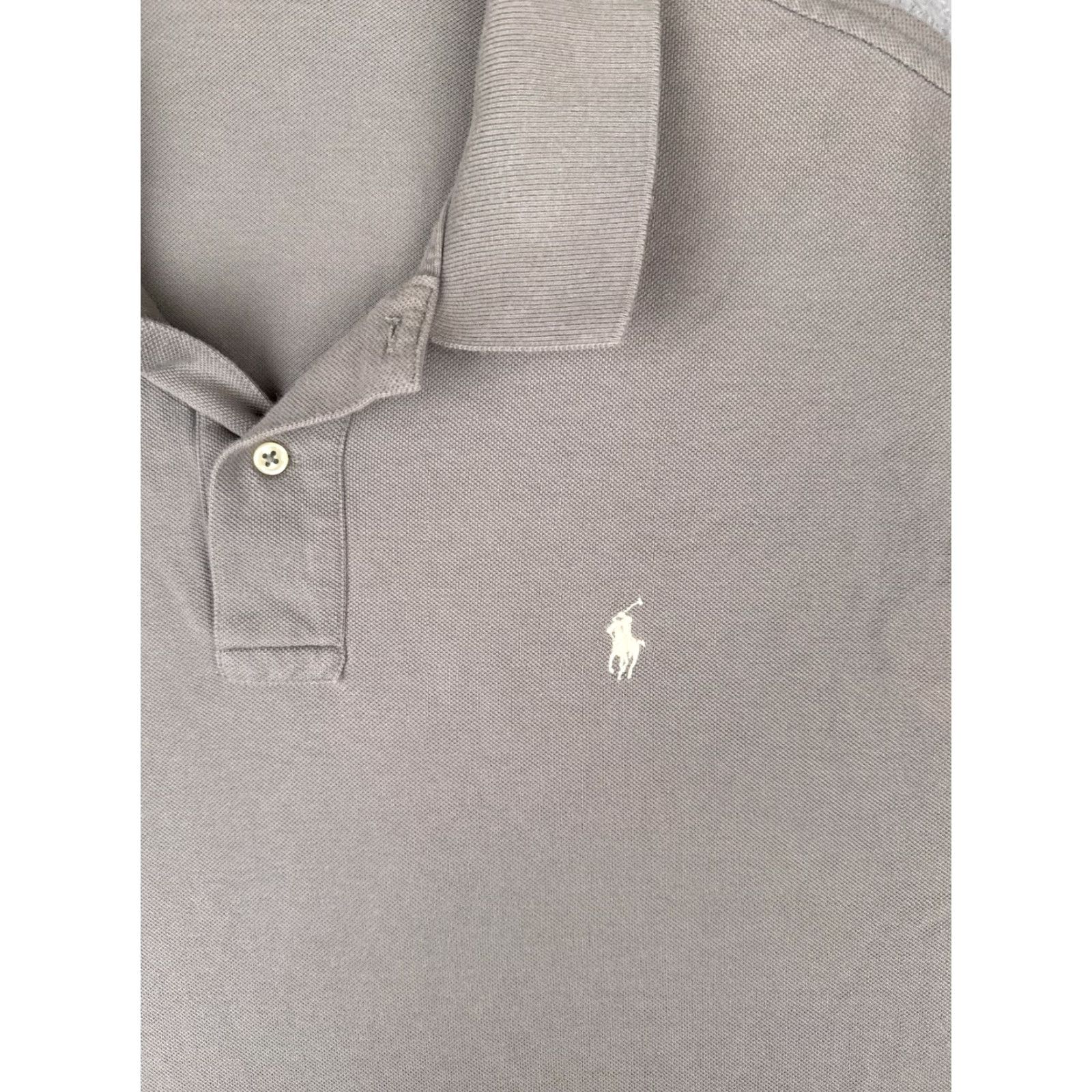 Ralph Lauren VINTAGE Polo Ralph Lauren Polo Shirt Men 2XL Gray Short Sleeve Cotton Polo Shirt Mens 2XL Gray Polo Ralph Lauren Shirt Vintage Size US XXL / EU 58 / 5 - 6 Thumbnail