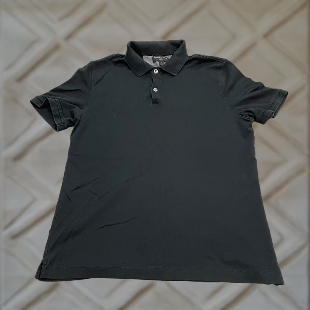 Banana Republic Banana Republic Polo Shirt Mens Medium Black Short Sleeve Collared Cotton Activewear Classic Preppy Size 40R - 1 Thumbnail