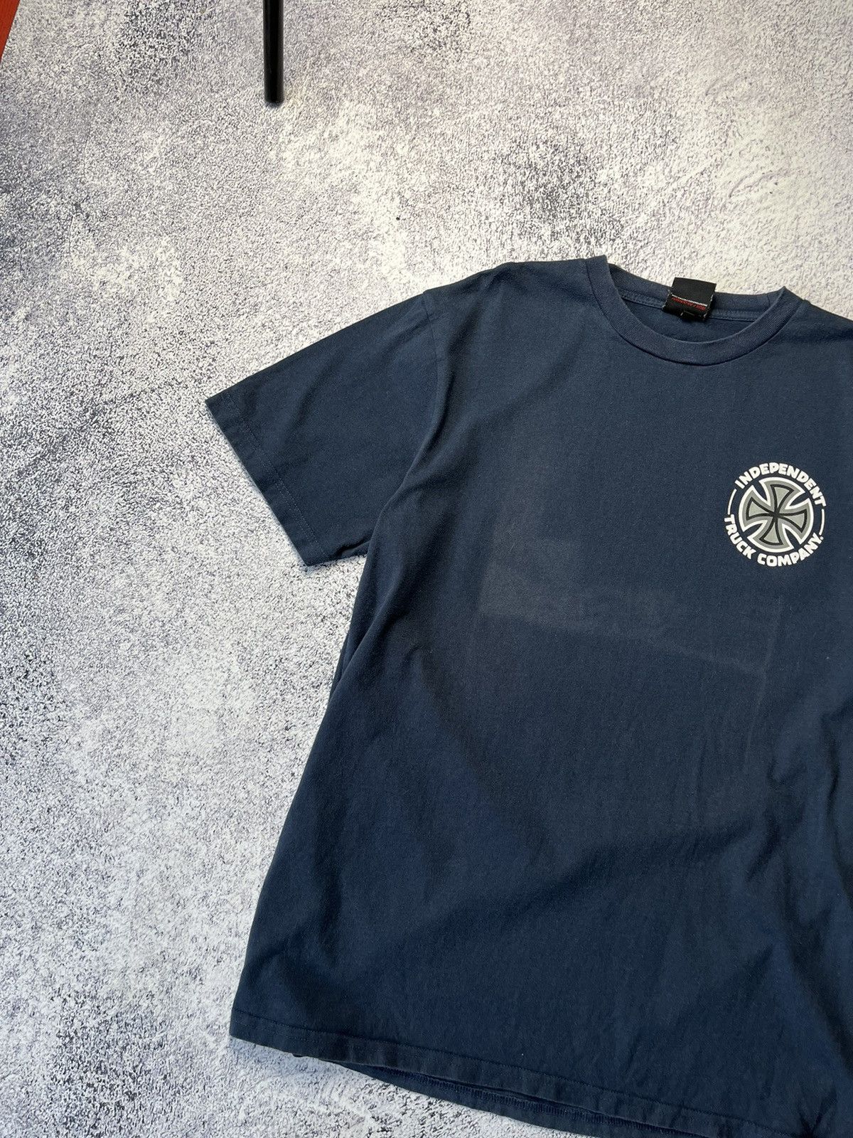 Independent Truck Co. Vintage 90s Independent Truck Company T- Shirt rare retro Size US L / EU 52-54 / 3 - 3 Thumbnail