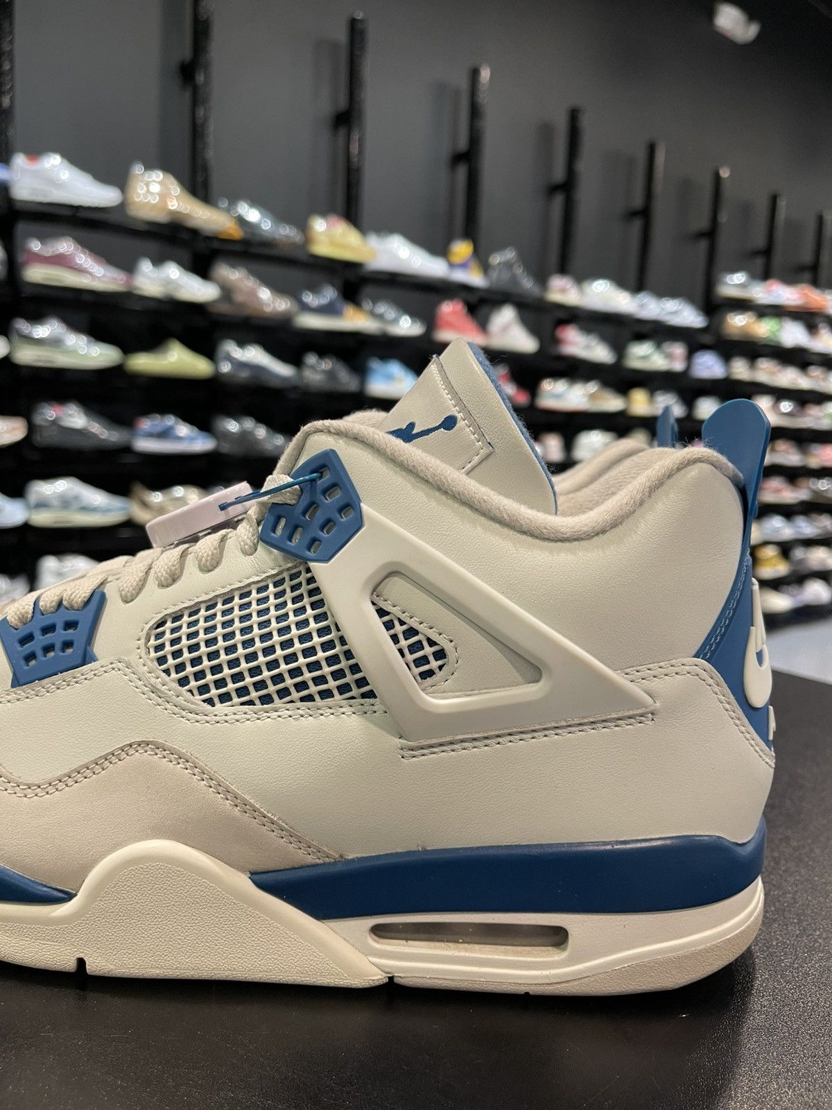 Jordan Brand Size 13 - Jordan 4 Military Blue Size US 13 / EU 46 - 5 Thumbnail