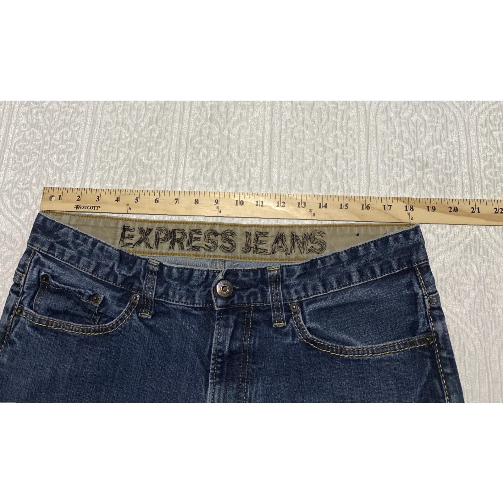 Express VINTAGE Express Jeans Mens 36x27 Blue Loose Fit Straight Leg Denim Classic 5 Pocket Size US 36 / EU 52 - 3 Thumbnail