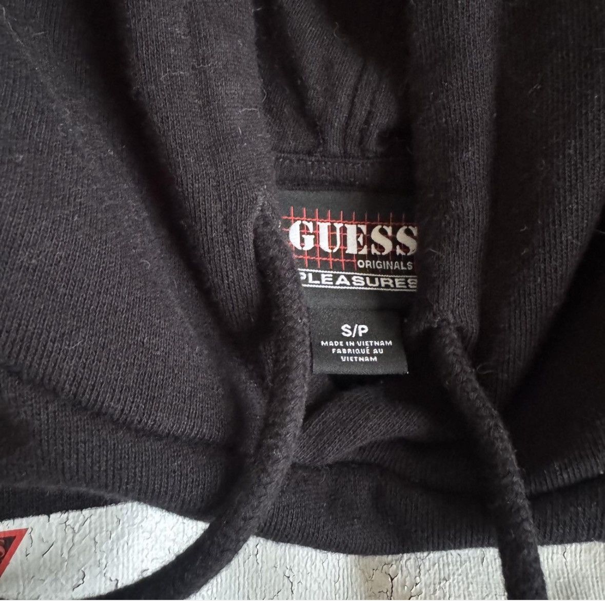 Guess Pleasure guess hoodie with drew barrymore graphic Size US M / EU 48-50 / 2 - 2 Thumbnail