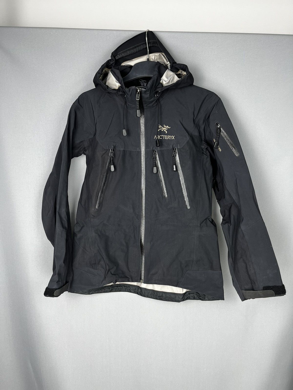 00s MILLET GORE-TEX XCR shell jacket Y2K-