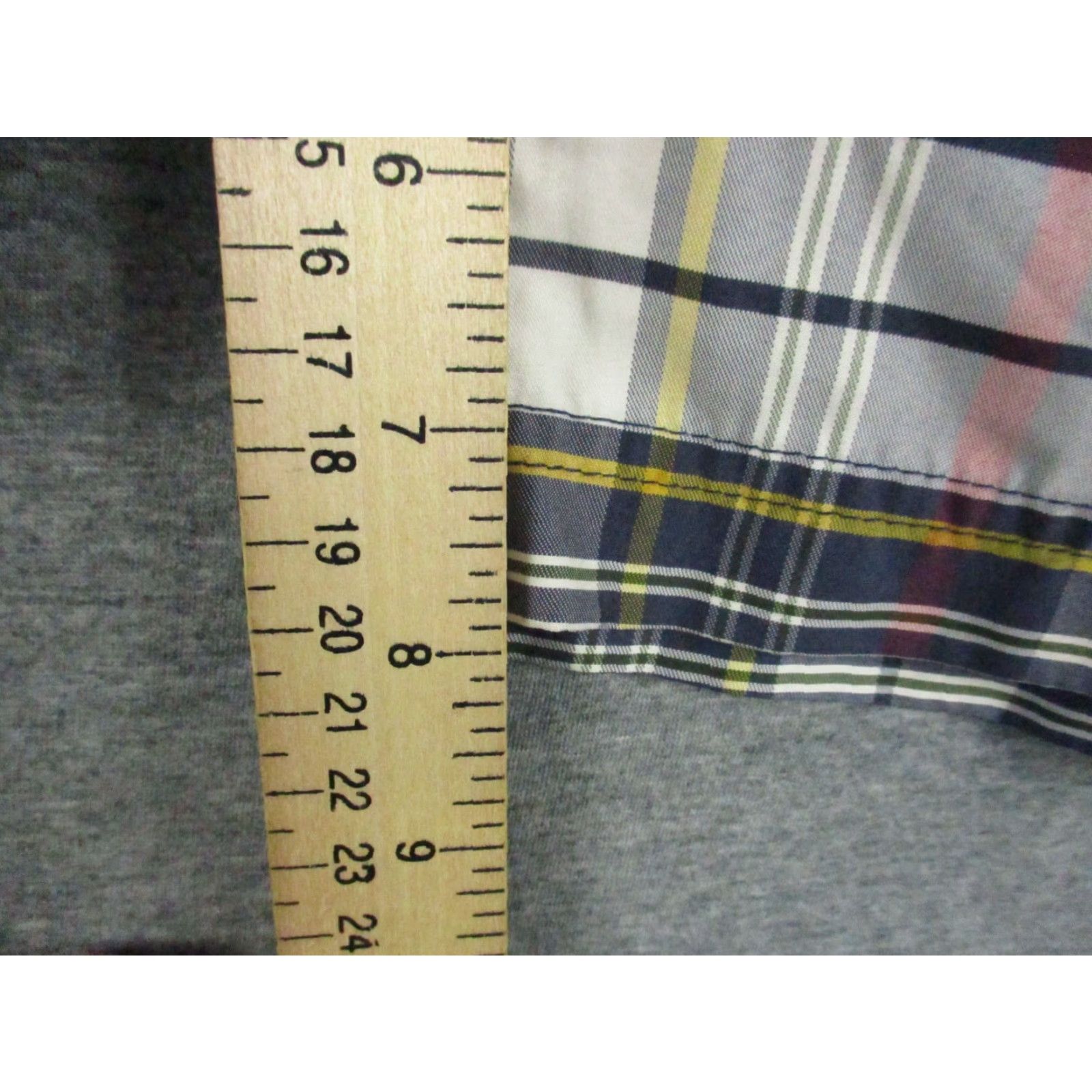 Brooks Brothers Brooks Brothers Board Shorts Mens 32 Plaid Beach Drawstring Hook and Loop Closure Blue 90s? Size US 32 / EU 48 - 6 Thumbnail