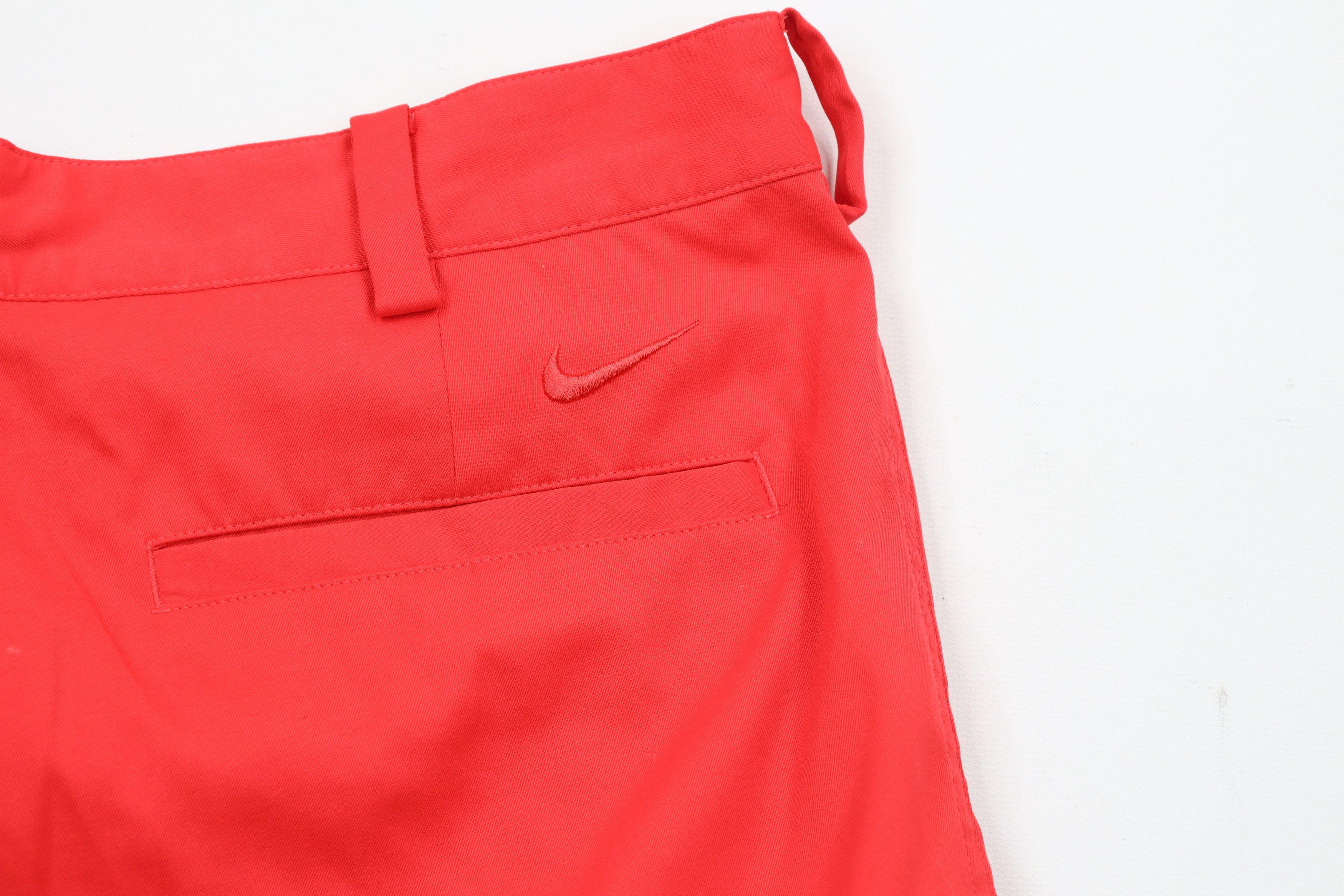 Nike × Vintage Nike Golf Flat Front Golfing Chino Shorts Solar Red Size US 30 / EU 46 - 13 Thumbnail