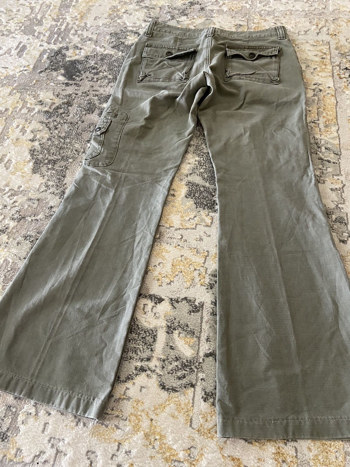 If Six Was Nine × Japanese Brand × Other ❤️‍🔥SEND OFFER ❤️‍🔥Cargo Flare Japan Brand Stylish Trouser Size 30" / US 8 / IT 44 - 8 Thumbnail