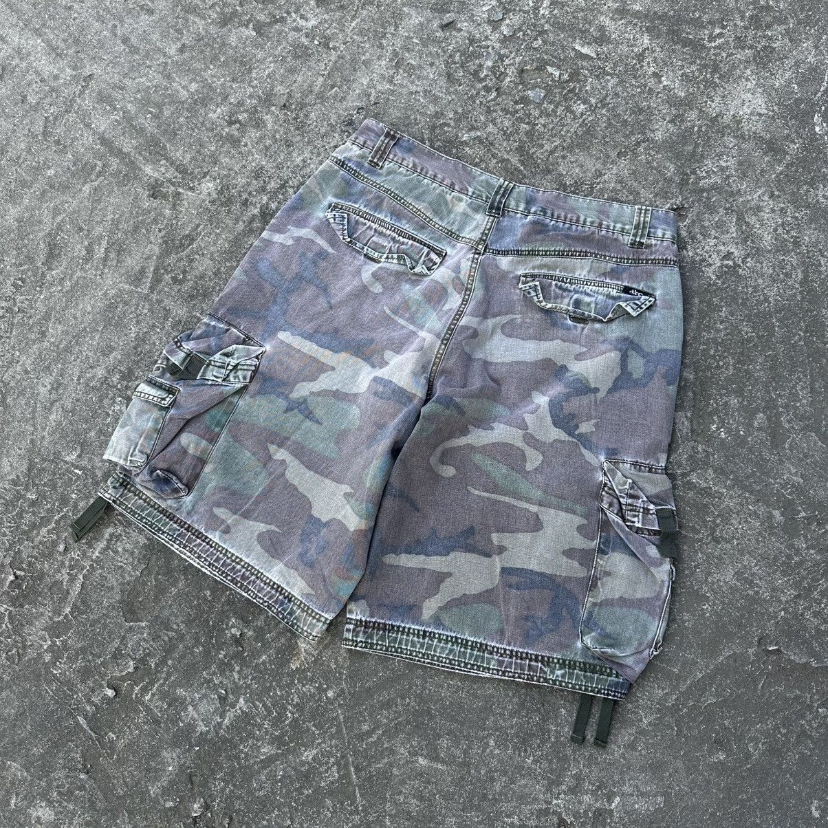 Carhartt (36x13) Y2K Faded Chor Camo Shorts Size US 36 / EU 52 - 6 Thumbnail