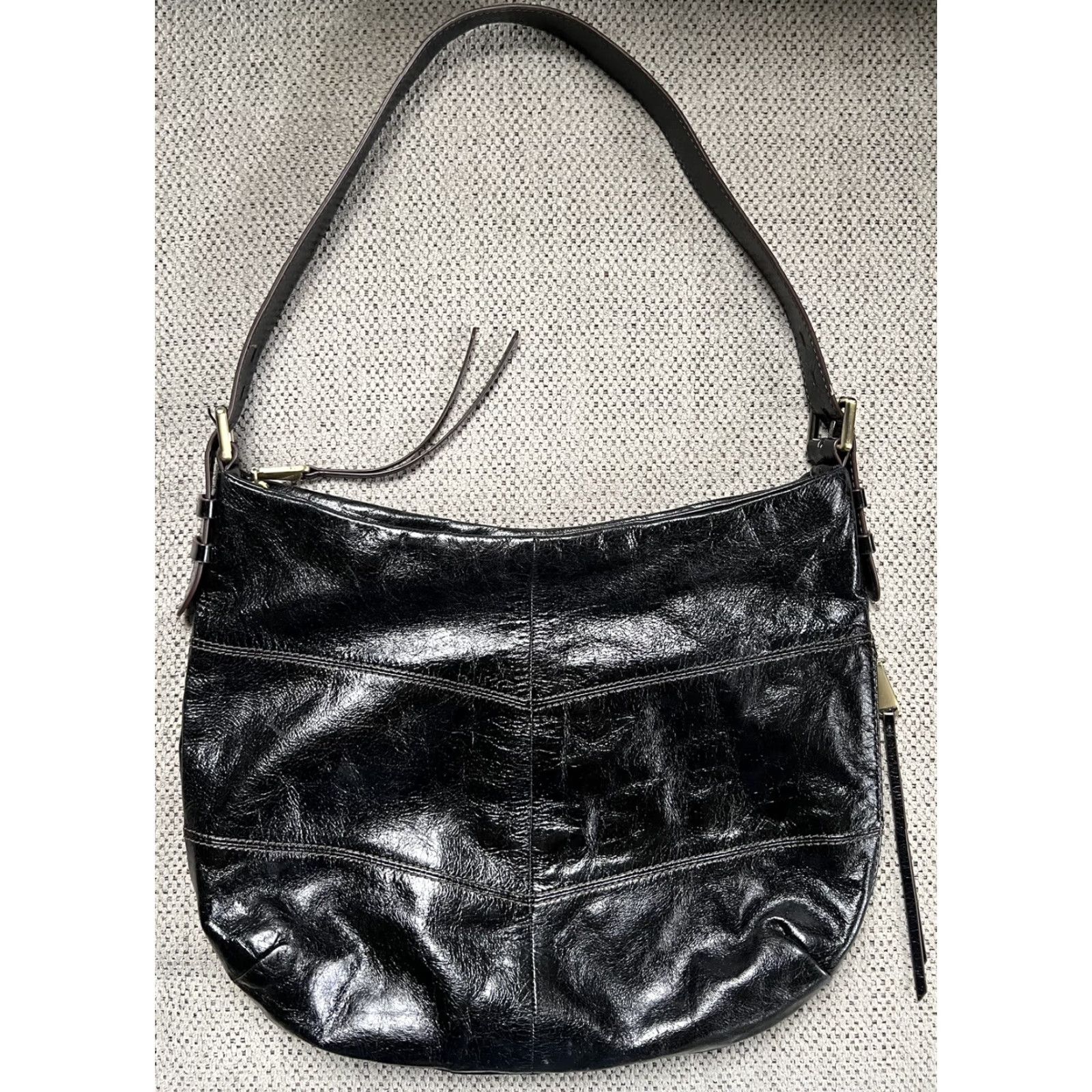 Vintage HOBO Serra Women's Patent Black Leather Hobo Shoulder Bag Purse NICE! Size ONE SIZE - 2 Thumbnail