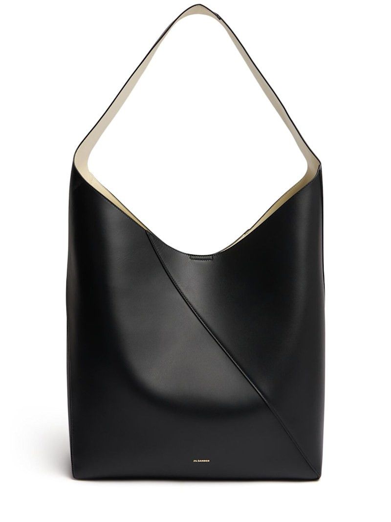Jil Sander o1w1db10825 Size: OS / Leather Shoulder Bag in Black Size ONE SIZE - 1 Thumbnail