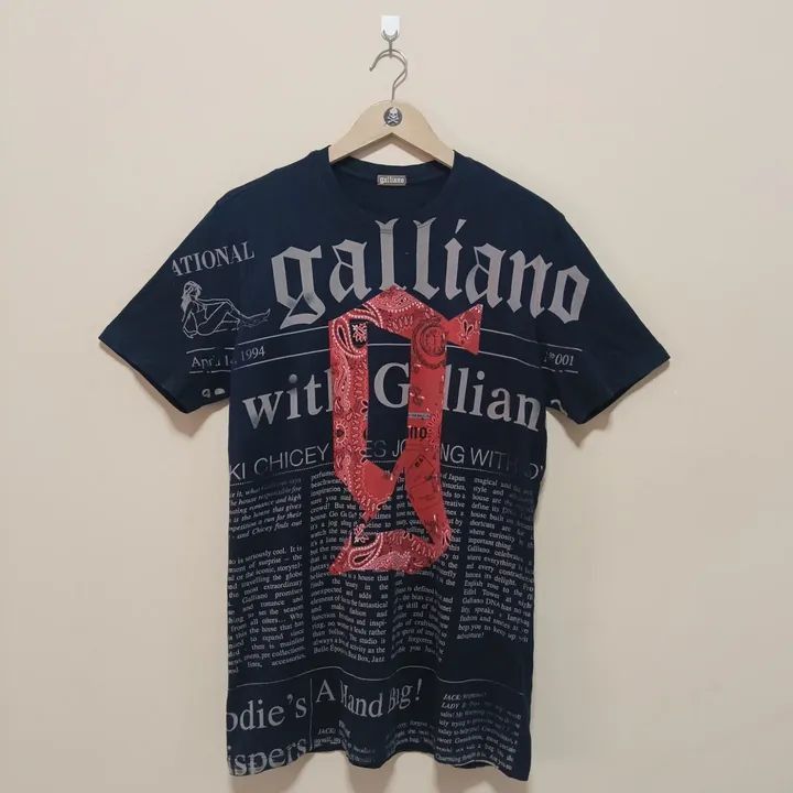 John Galliano John Galliano newspaper t-shirt Size US L / EU 52-54 / 3 - 2 Thumbnail