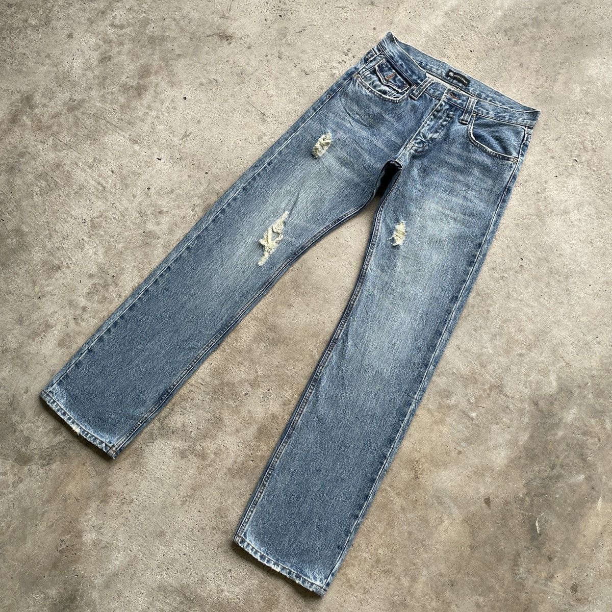 Japanese Brand Vintage Japanese Faded Denim Jeans Pants Distressed W30x33.5 Size US 30 / EU 46 - 2 Thumbnail