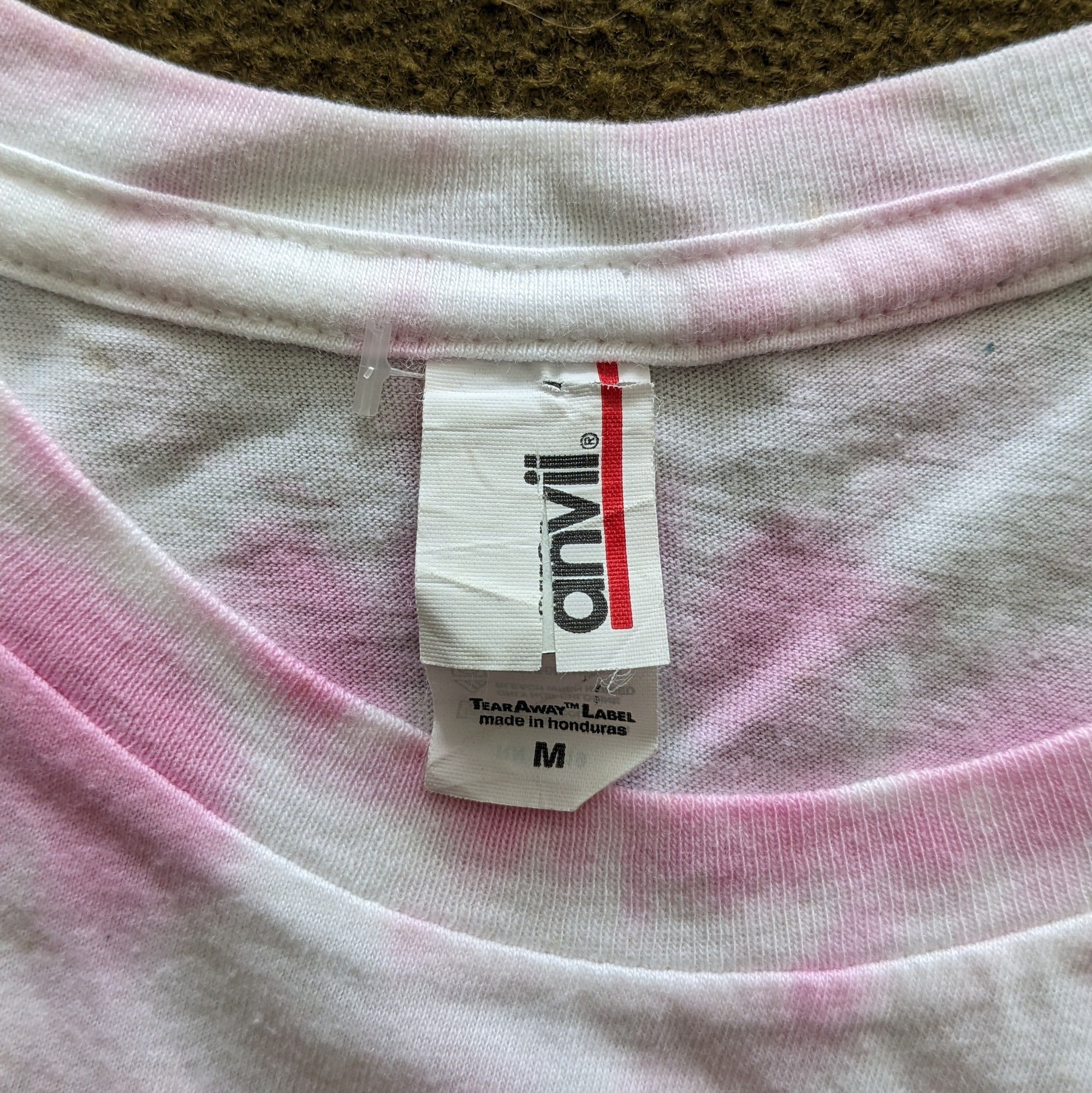 Vintage Vintage TAYLOR SWIFT The Red Tour American Singer T-shirt Size US M / EU 48-50 / 2 - 5 Thumbnail