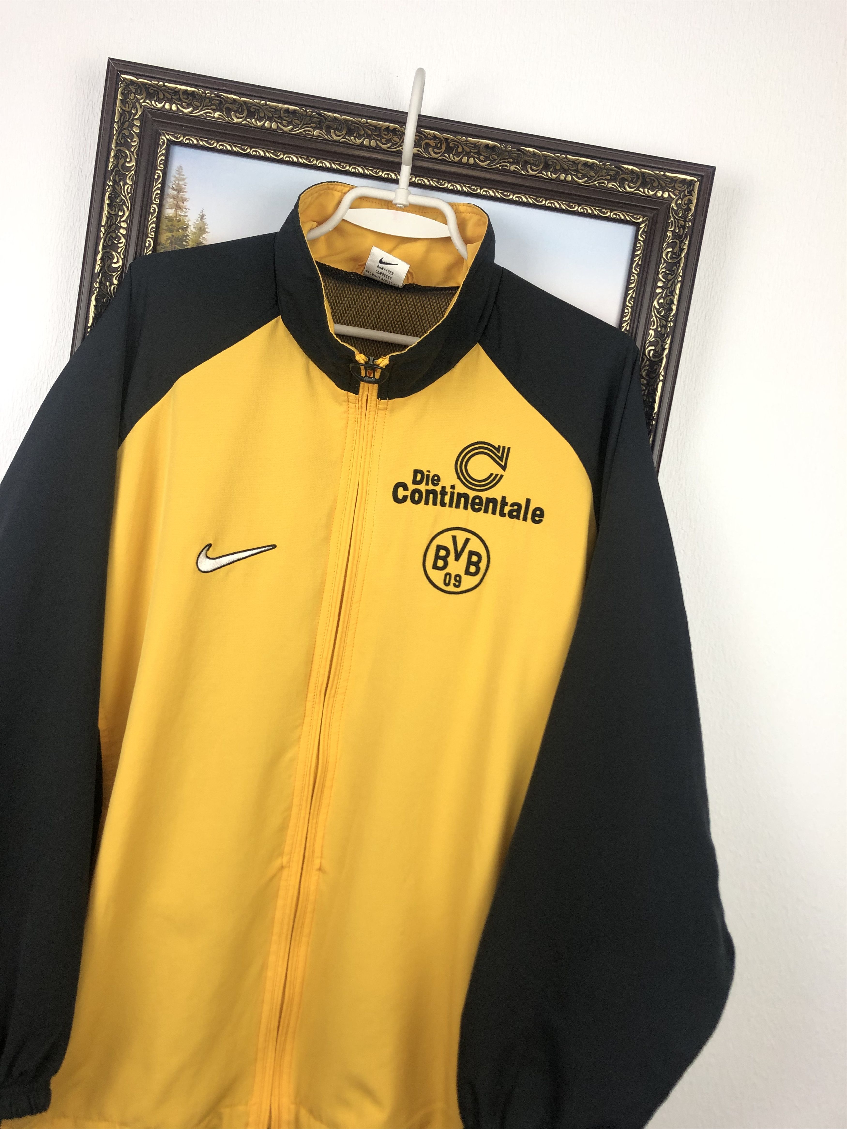 Nike × Vintage Vintage Nike Borussia Dortmund Football Jacket Soccer Track Size US M / EU 48-50 / 2 - 4 Thumbnail