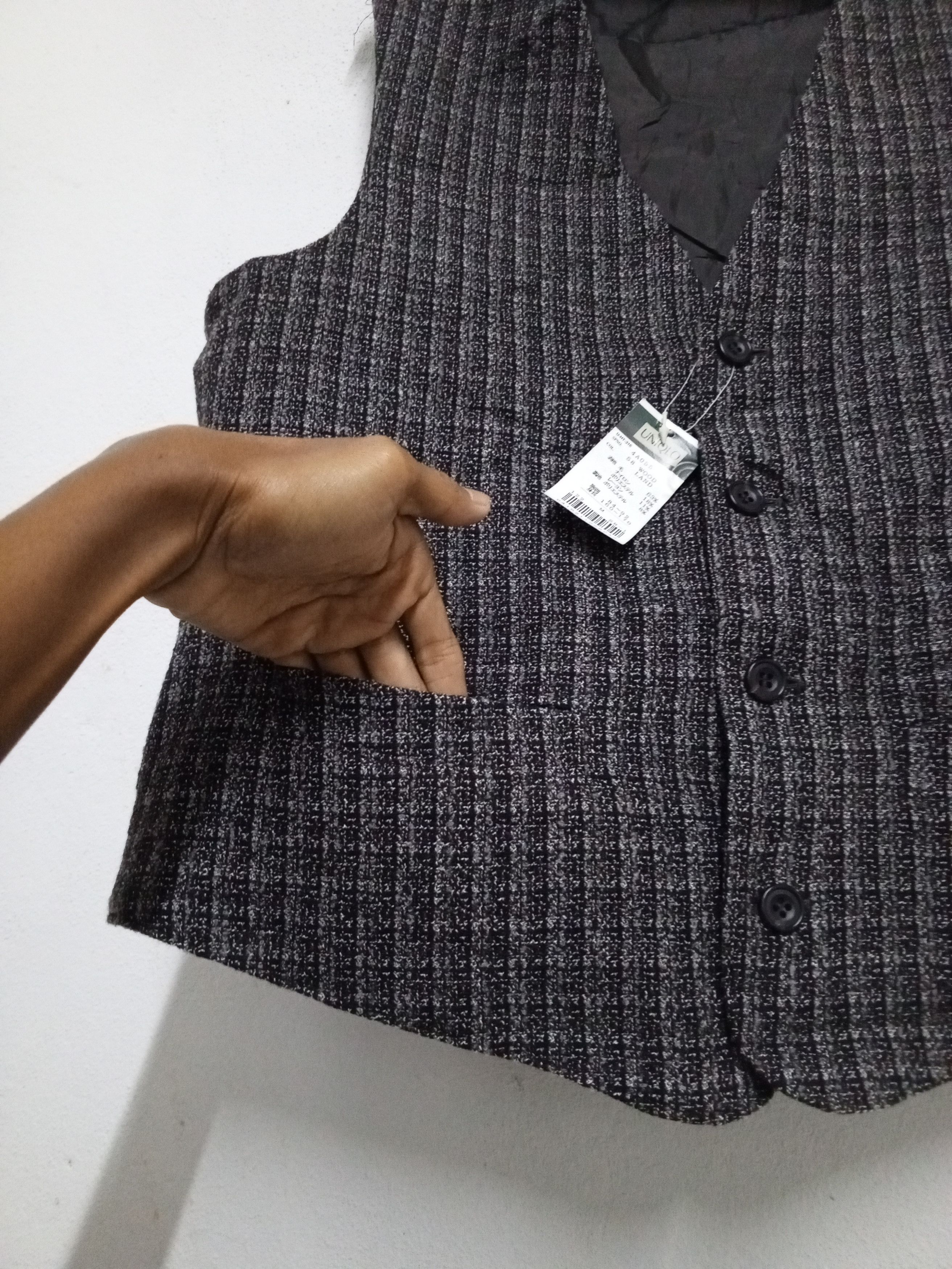 Uniqlo { VINTAGE UNIQLO VEST } Size US M / EU 48-50 / 2 - 9 Thumbnail