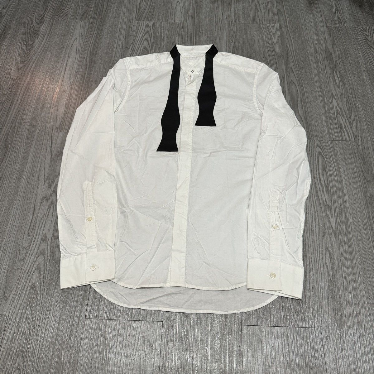 H&M × Maison Margiela Maison Margiela x H&M Bowtie Shirt Size US S / EU 44-46 / 1 - 1 Thumbnail
