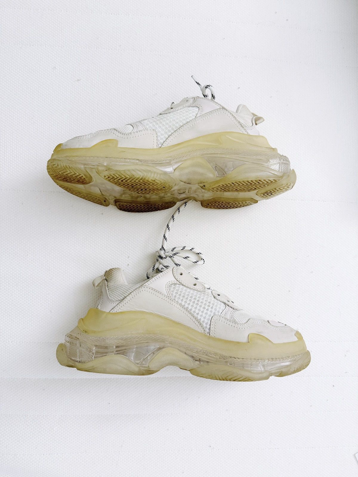 Balenciaga Balenciaga triple S Size US 6.5 / EU 39-40 - 2 Thumbnail