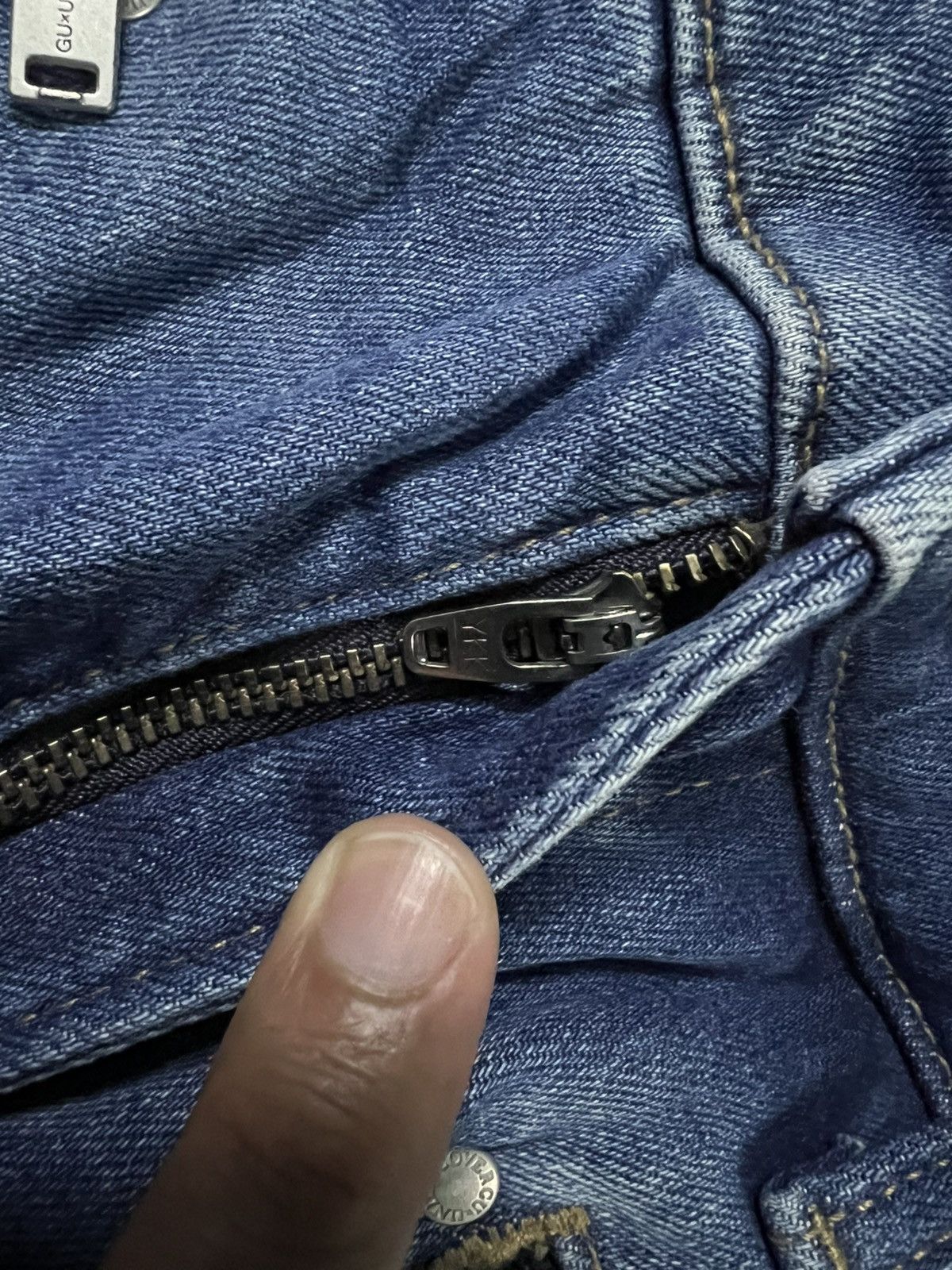 Undercover 💥INSANE 90’STYLE GU X UNDERCOVER DISTRESS BLUE JEAN Size US 32 / EU 48 - 11 Thumbnail