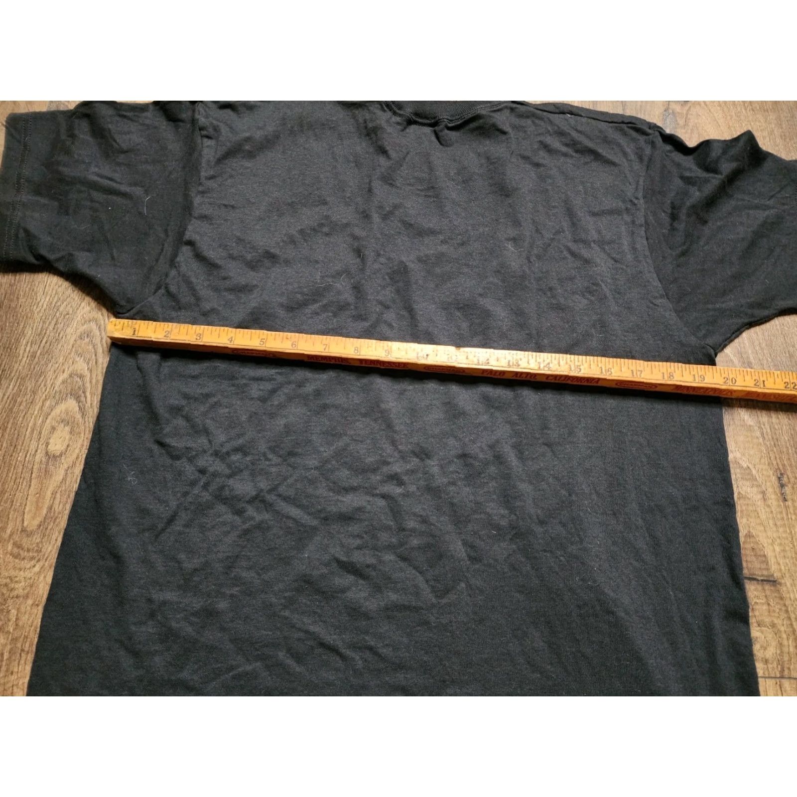 Hanes VINTAGE Hanes Mens T-Shirt 90s Short Sleeve Cotton Black Crew Neck Pocket Classic Size US L / EU 52-54 / 3 - 3 Thumbnail