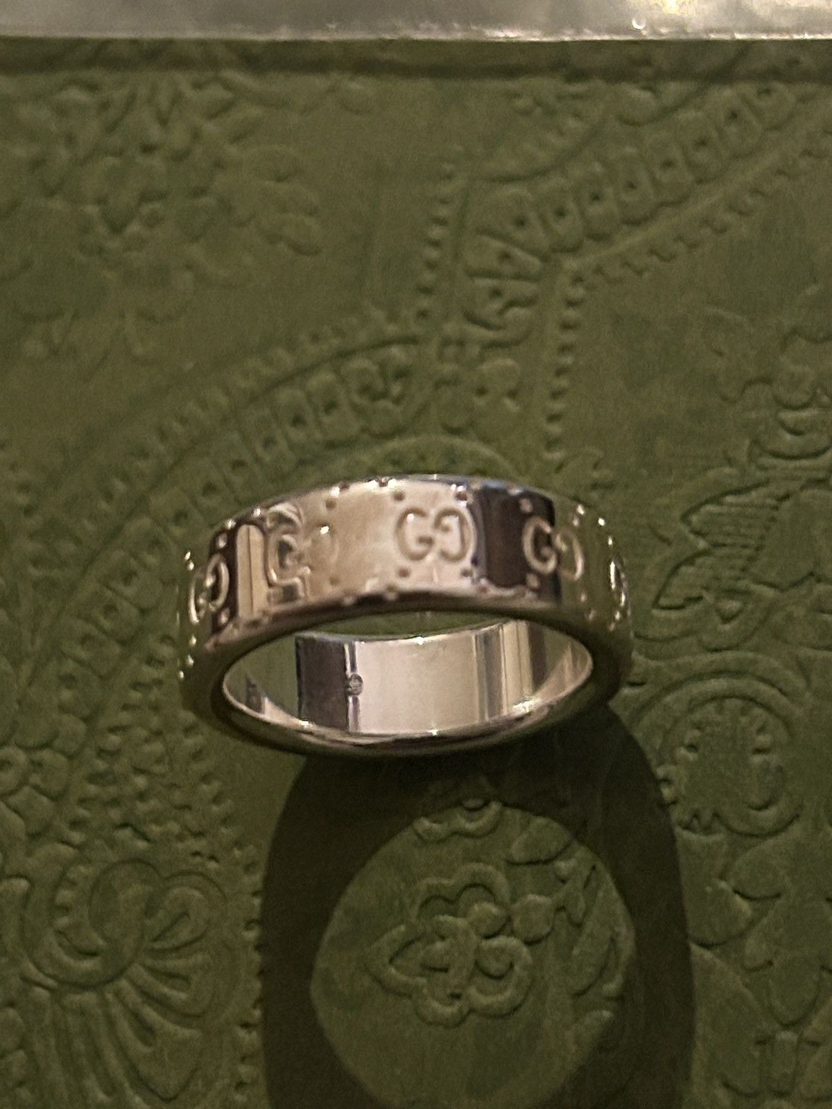 Gucci Gucci Signature GG Wide Logo Ring AG 925 814720 Size ONE SIZE - 3 Thumbnail