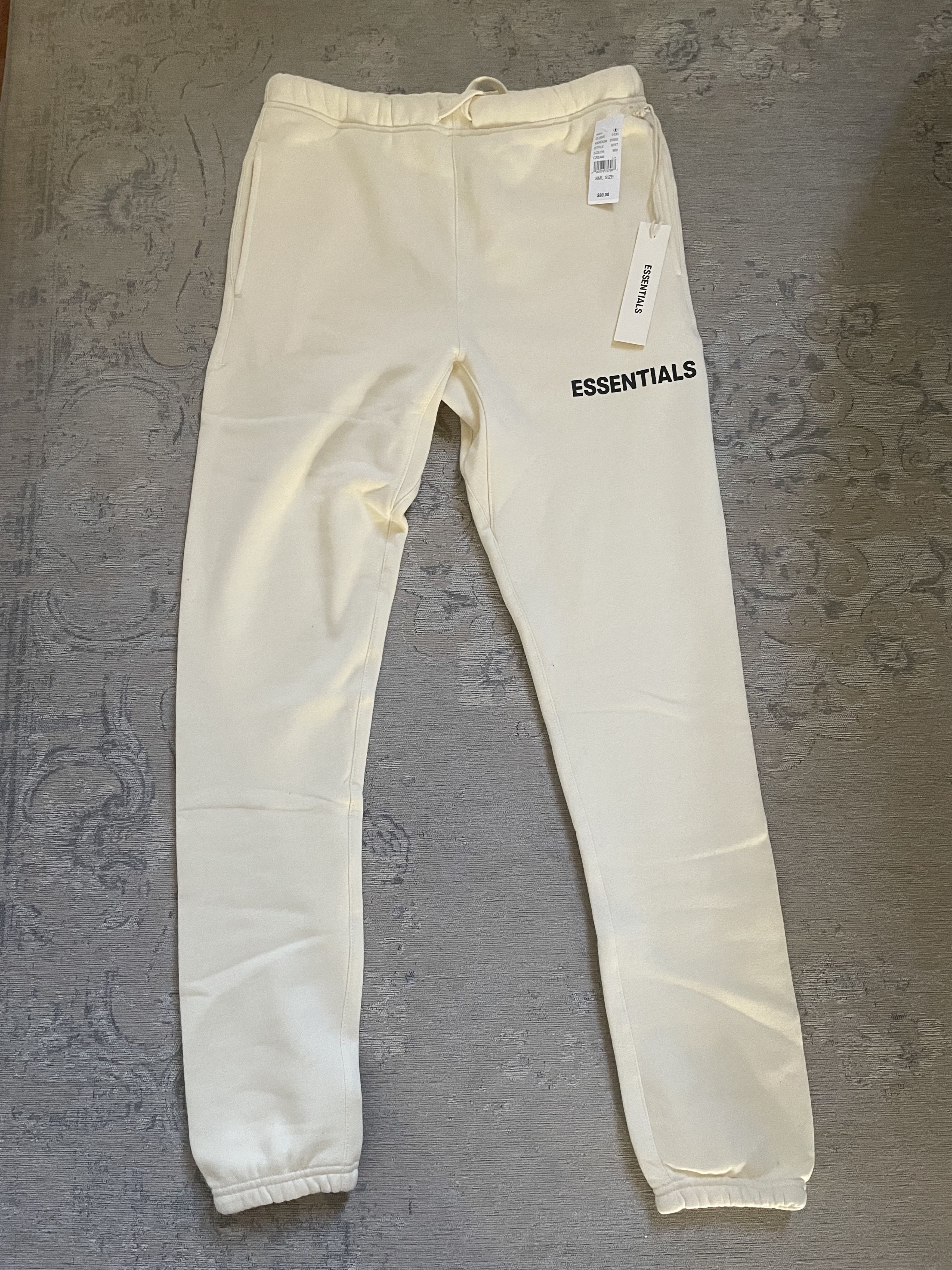 Fear of god discount essentials cream sweatpants