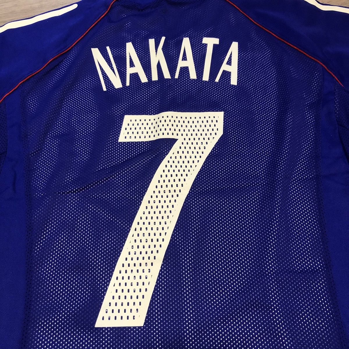 2002年adidas 日本代表 サッカーシャツ 7番NAKATA ADIDAS JAPAN 2002 HOME `NAKATA` JERSEY - Soccer Plus