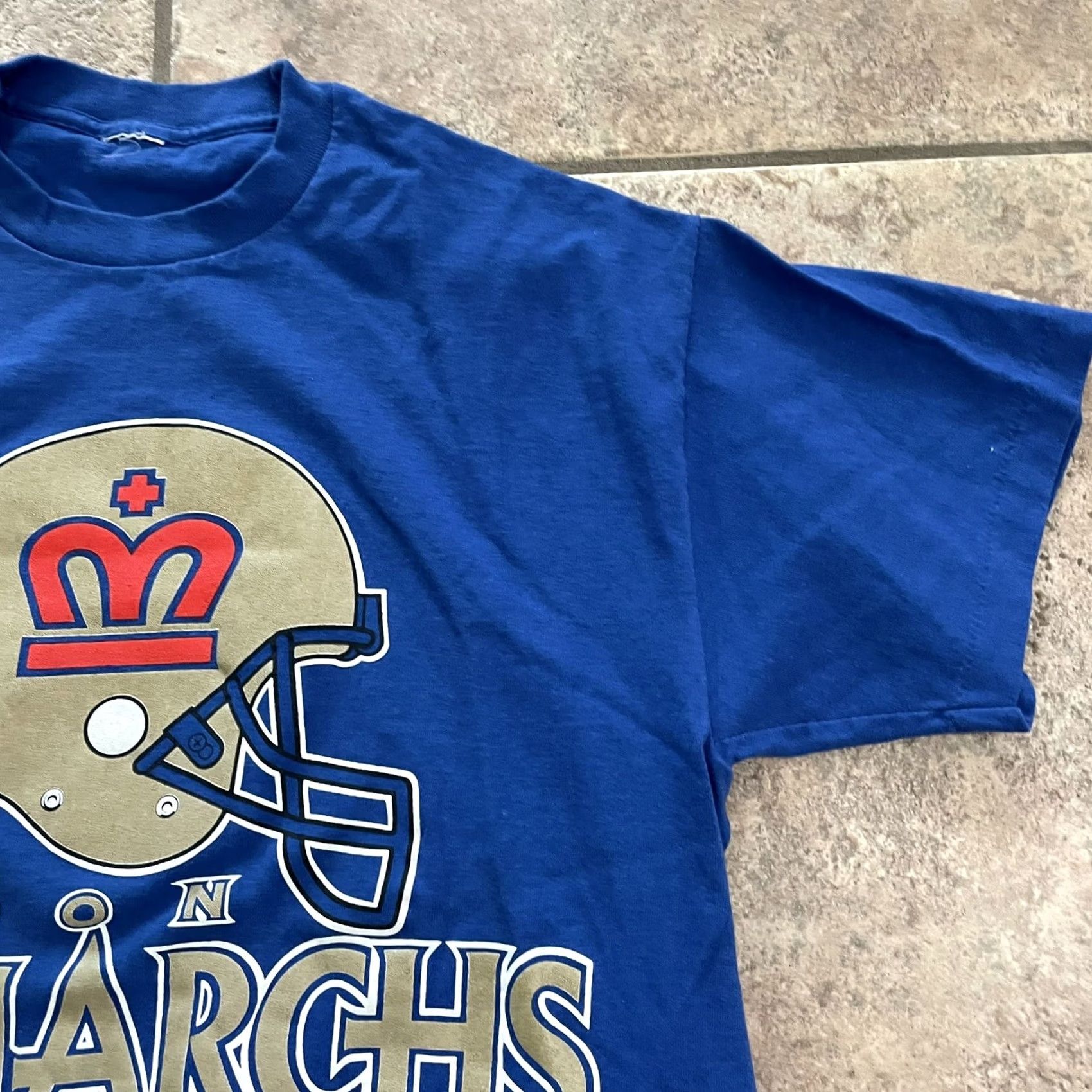 Vintage VINTAGE London Monarchs Football Team Blue Single Stitch Graphic Tee Mens Size M Size US M / EU 48-50 / 2 - 2 Thumbnail