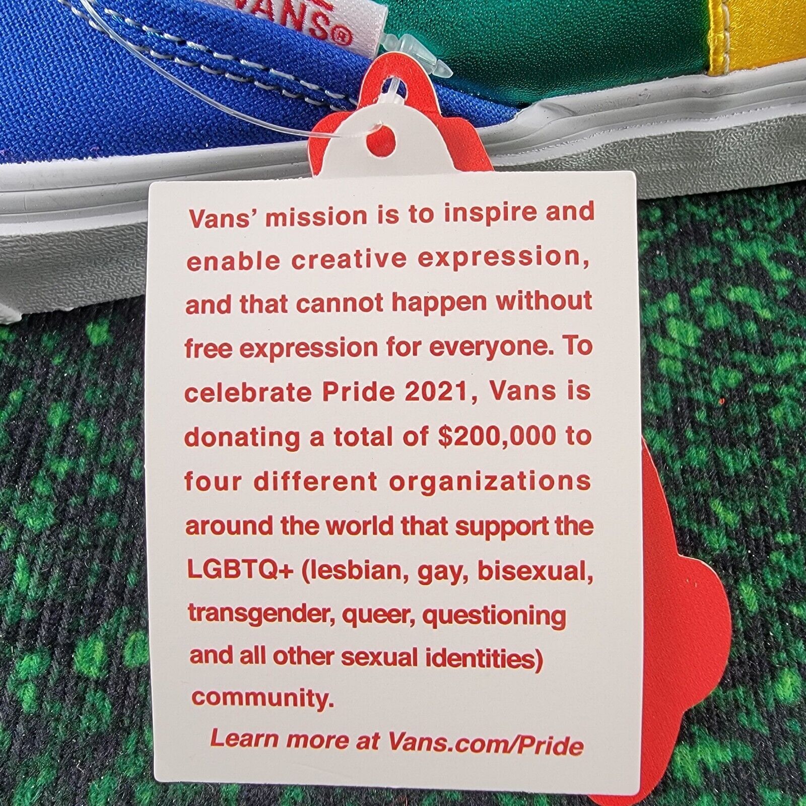 Vans VANS Classic Slip-On Pride (Patchwork) Men Sz 7 Women Sz 8.5 Size US 7 / EU 40 - 12 Thumbnail