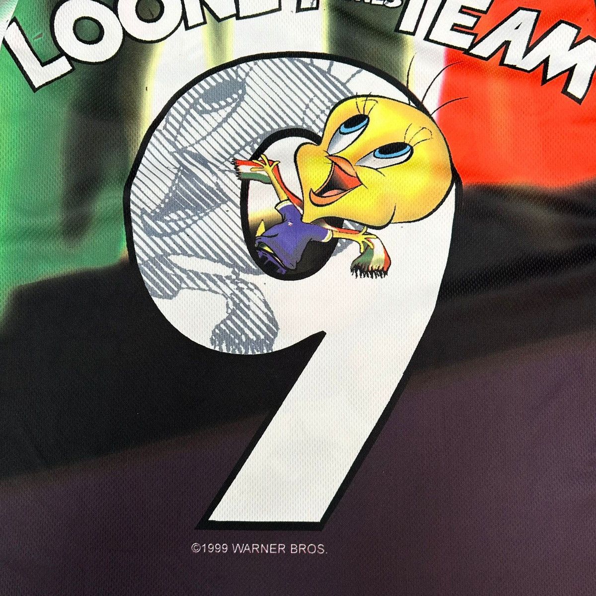 Warner Bros Warner Bros 90s Looney Tunes 1999 Italy edition Size US M / EU 48-50 / 2 - 3 Thumbnail