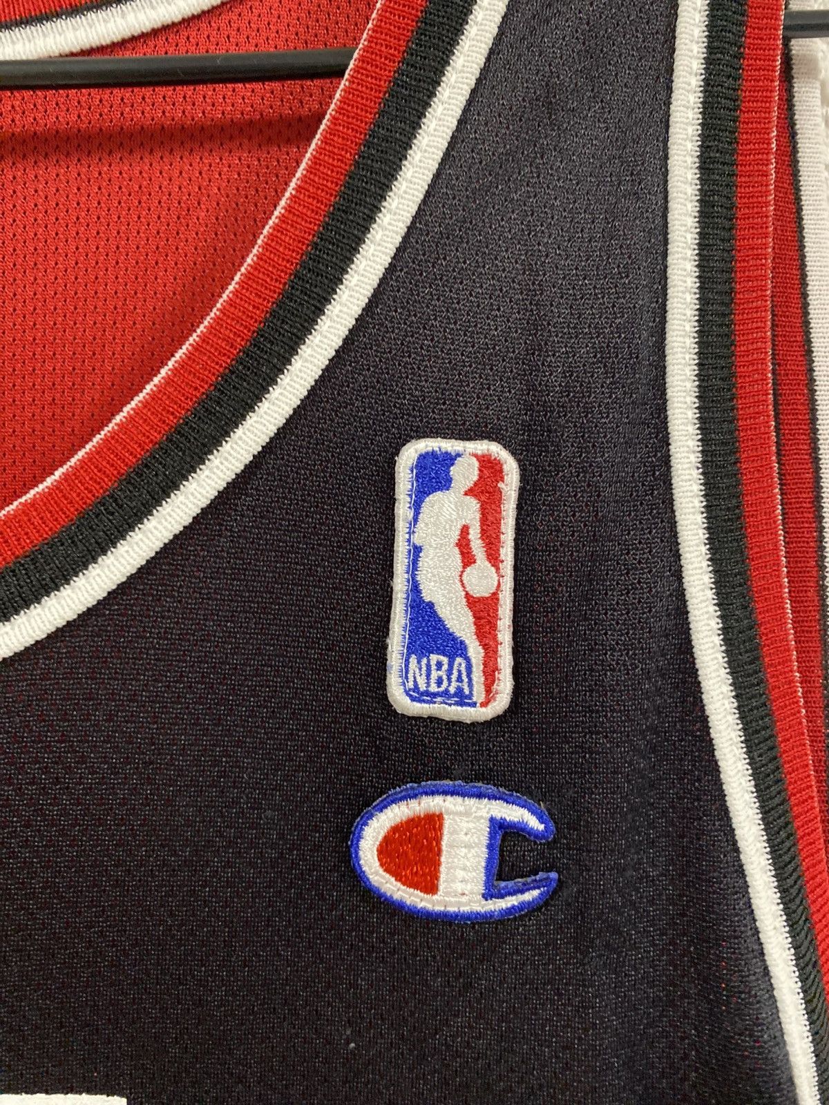 Champion Rare Champion Chicago Bulls Reversible NBA Jersey 44/M Size US M / EU 48-50 / 2 - 9 Thumbnail