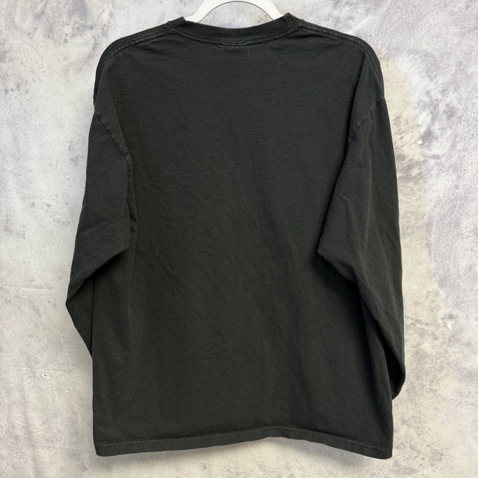 Vintage Vintage Extreme Home Makeover T Shirt Mens Large Black 2004 Size US L / EU 52-54 / 3 - 3 Thumbnail