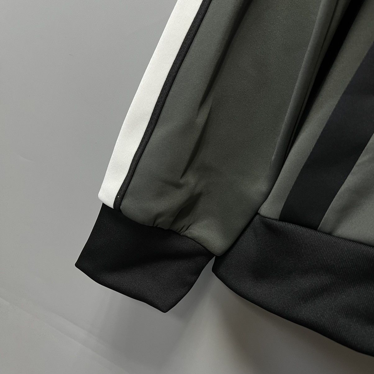 Rhude × Zara RHUDE x Zara NEW Zip Up Sweatshirt Rhuigi Size XL Size US XL / EU 56 / 4 - 11 Thumbnail