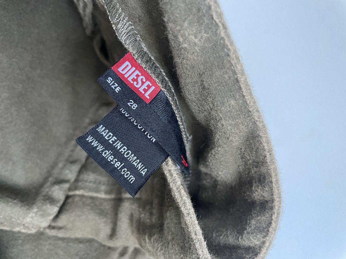 Diesel Diesel pants y2k low waist olive green Size 28" / US 6 / IT 42 - 12 Thumbnail
