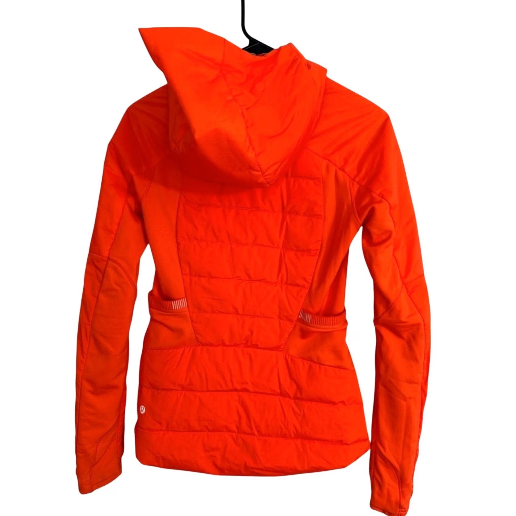 Lululemon Lululemon Down for It All Goose Puffer Jacket Size 4 Atomic Orange Women Jacket Puffer Size S / US 4 / IT 40 - 6 Thumbnail