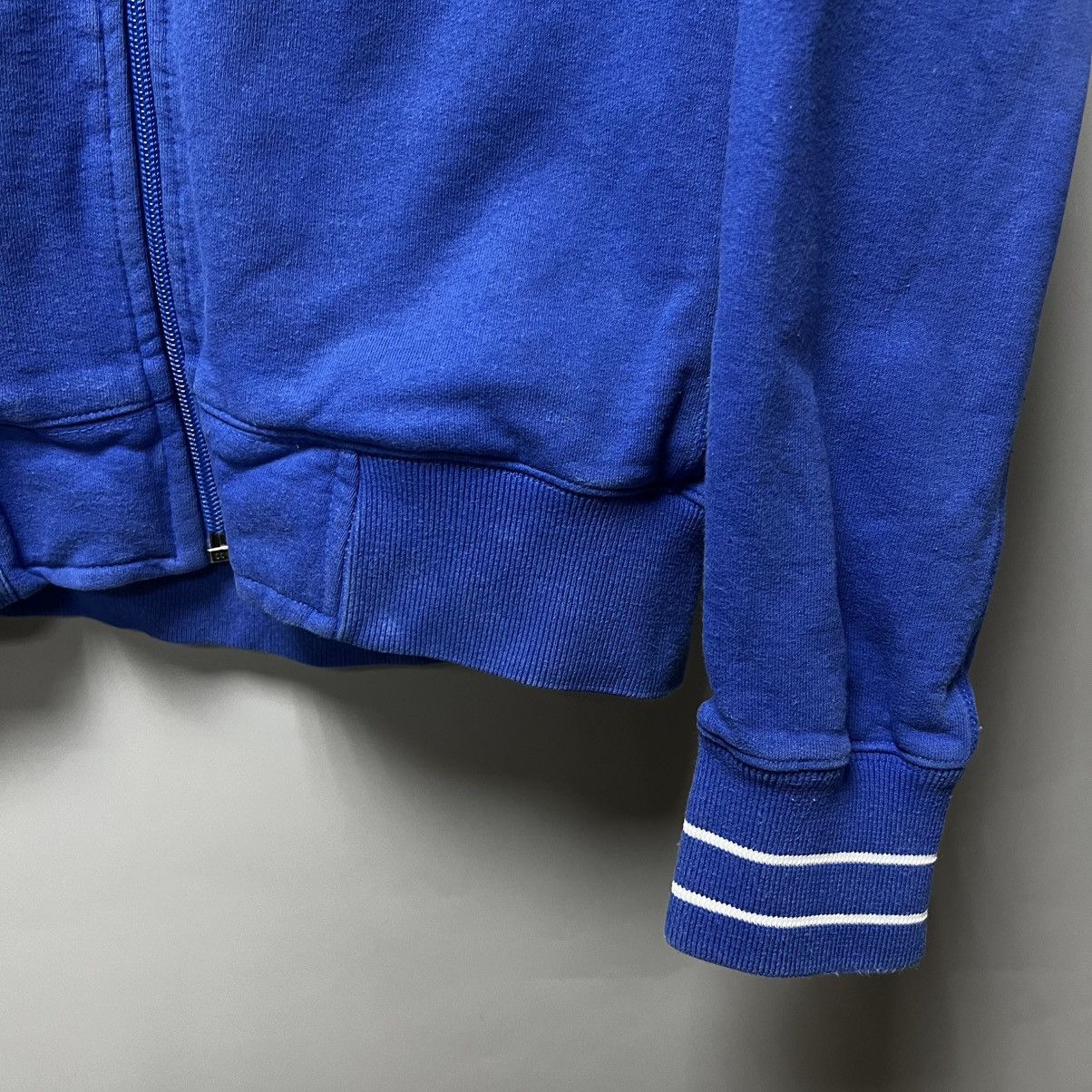 Kappa Vintage Kappa Zip Sweatshirt 00’s, Switzerland Zurich RARE Size US S / EU 44-46 / 1 - 7 Thumbnail