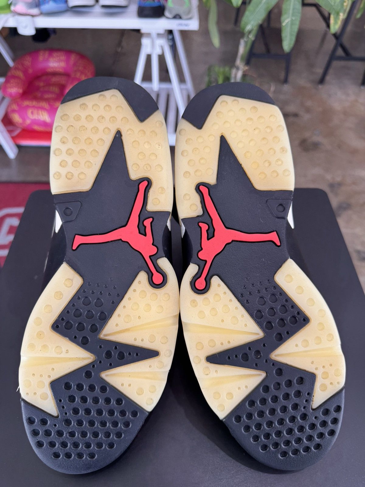 Jordan Brand Air Jordan 6 Travis Scott Size 11 (2019) Size US 11 / EU 44 - 8 Thumbnail
