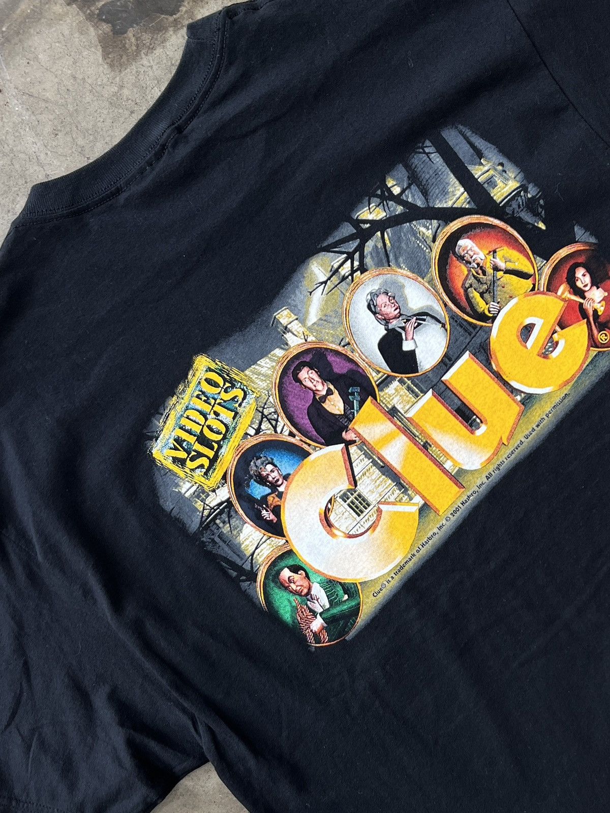 Vintage Vintage 2001 Clue Video Slots Game Character Alstyle Tee XL Size US XL / EU 56 / 4 - 1 Thumbnail