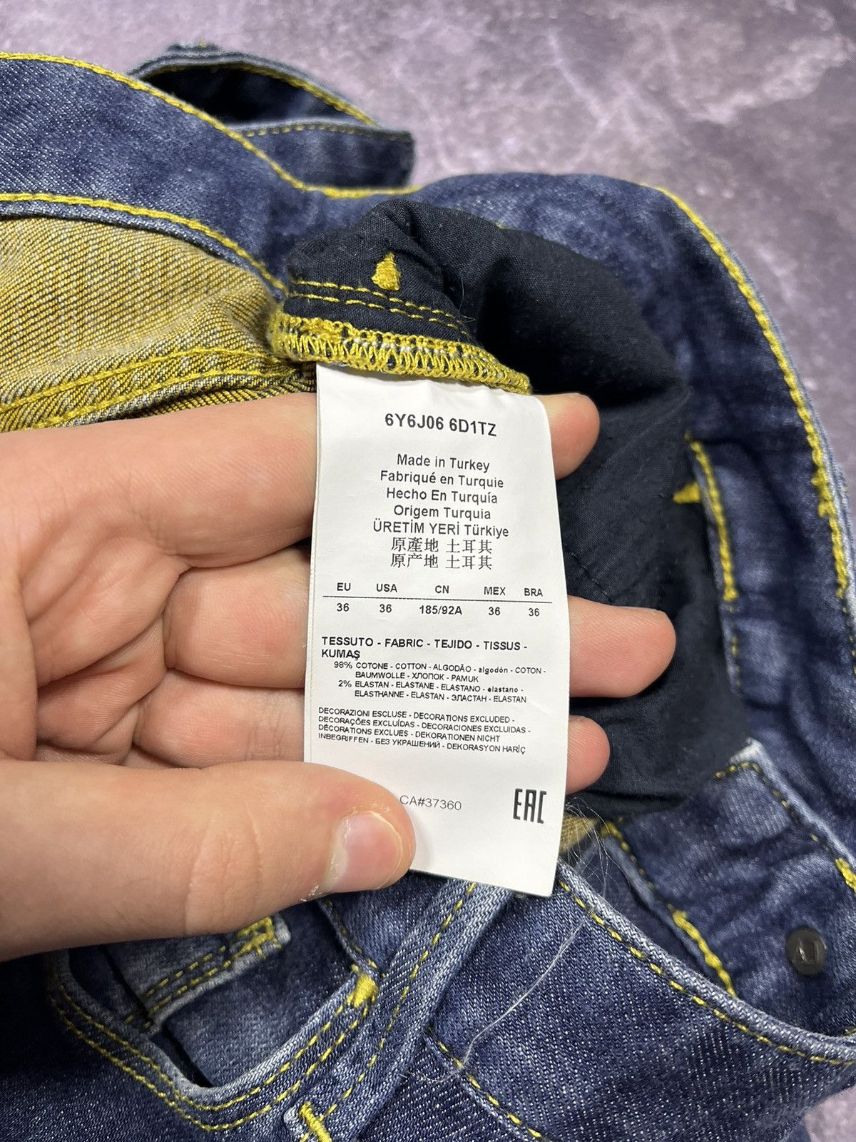 Emporio Armani Armani Jeans Metal Logo Jeans Denim Vintage Streetwear Y2K Size US 36 / EU 52 - 8 Thumbnail
