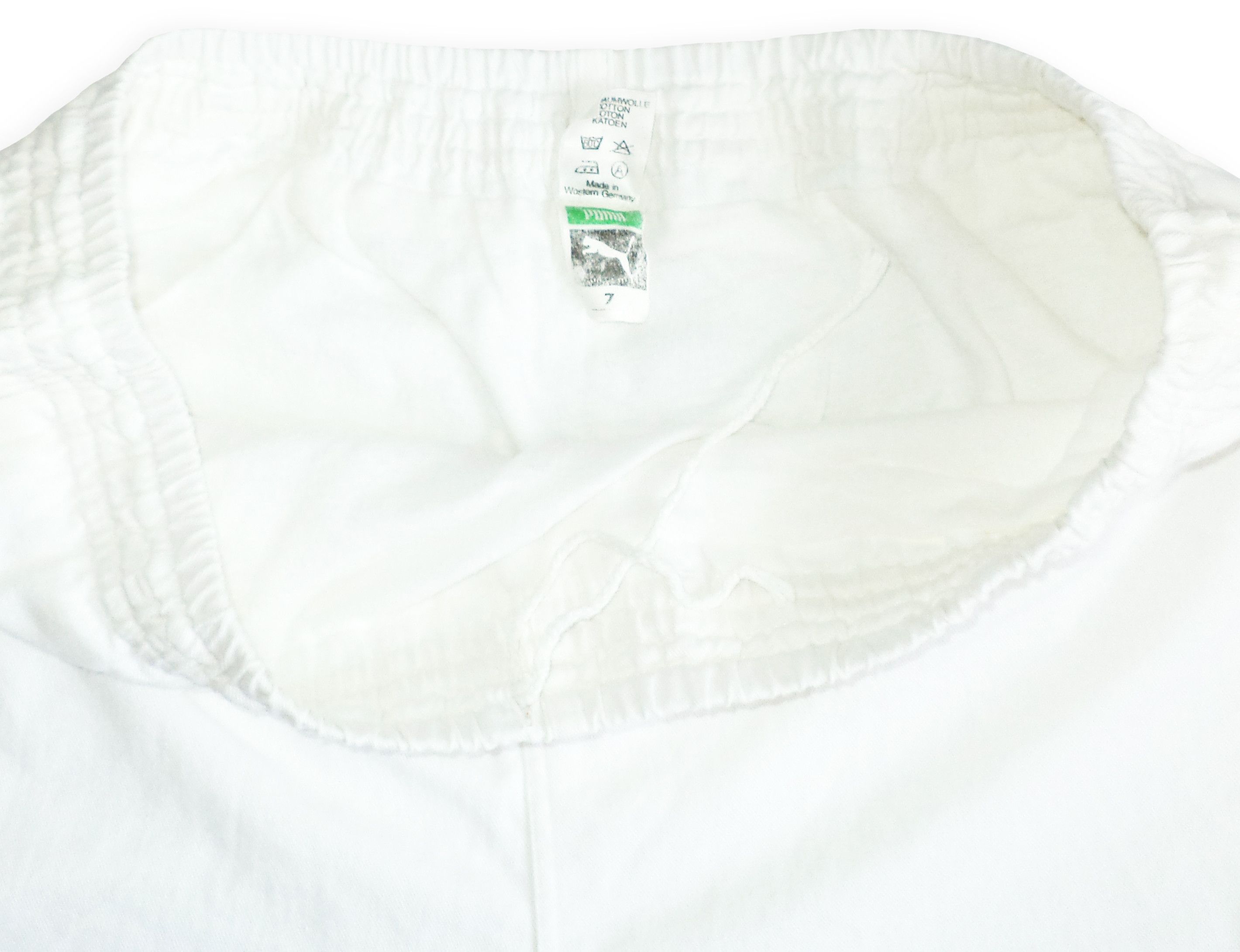 Puma Vintage 70s 80s PUMA shorts Retro West Germany Soccer Kit Size US 34 / EU 50 - 6 Thumbnail