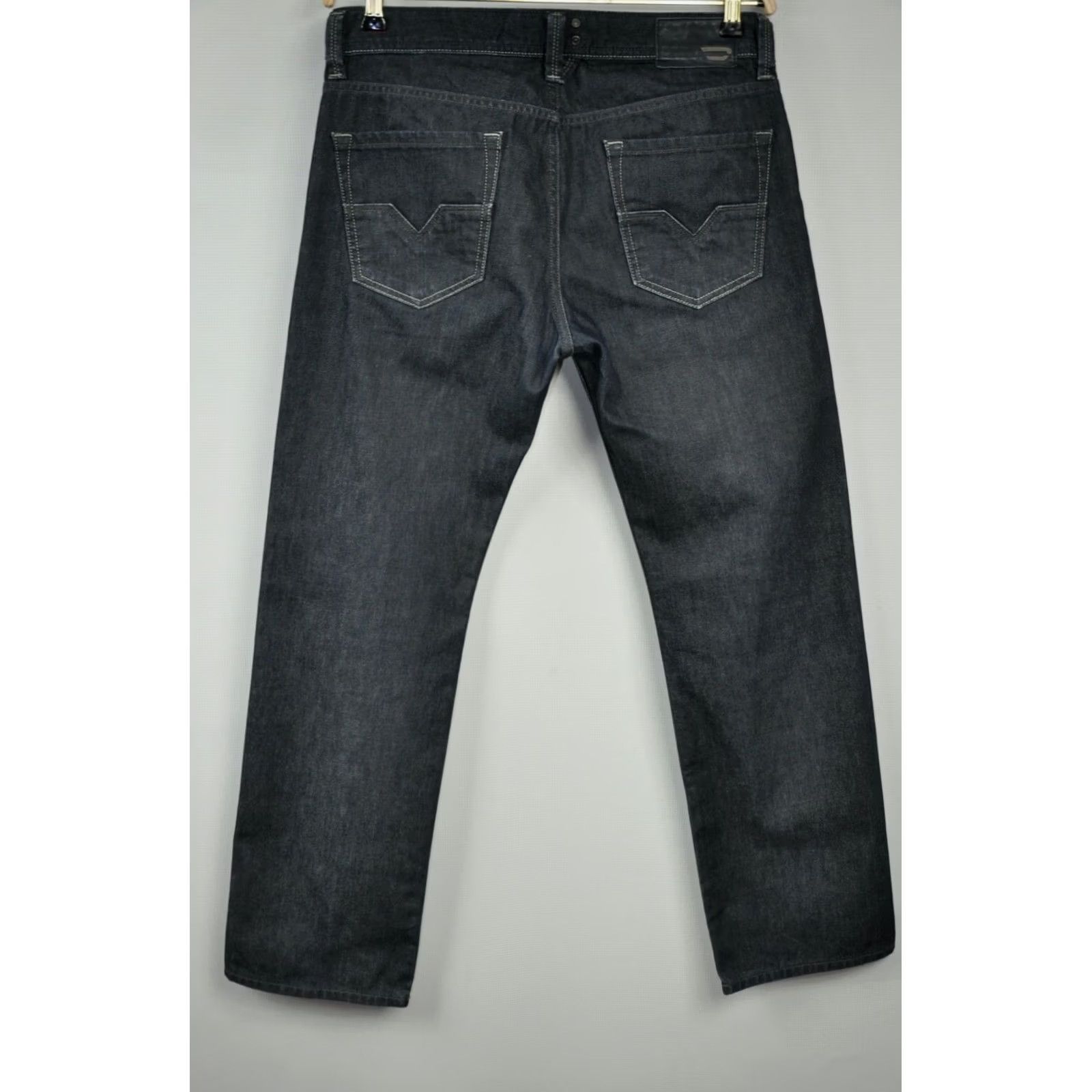 Diesel DIESEL LARKEE 0088Z REGULAR STRAIGHT Jeans Men W31/L30 Black 100% Cotton Made in Italy Size US 31 - 3 Thumbnail