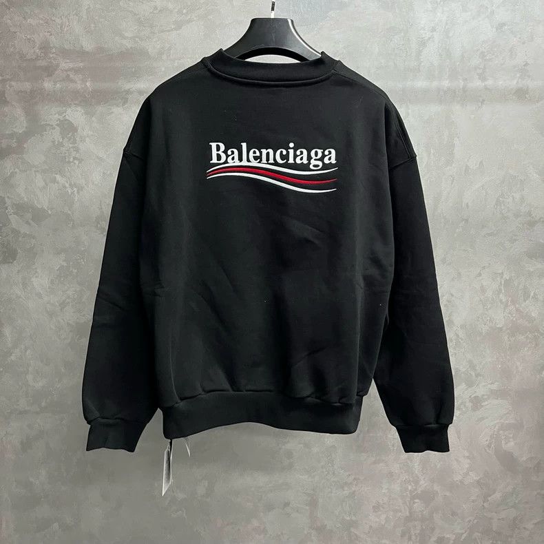 Balenciaga Balenciaga Black monogrammed logo embroidered crew neck lon Size US S / EU 44-46 / 1 - 5 Thumbnail