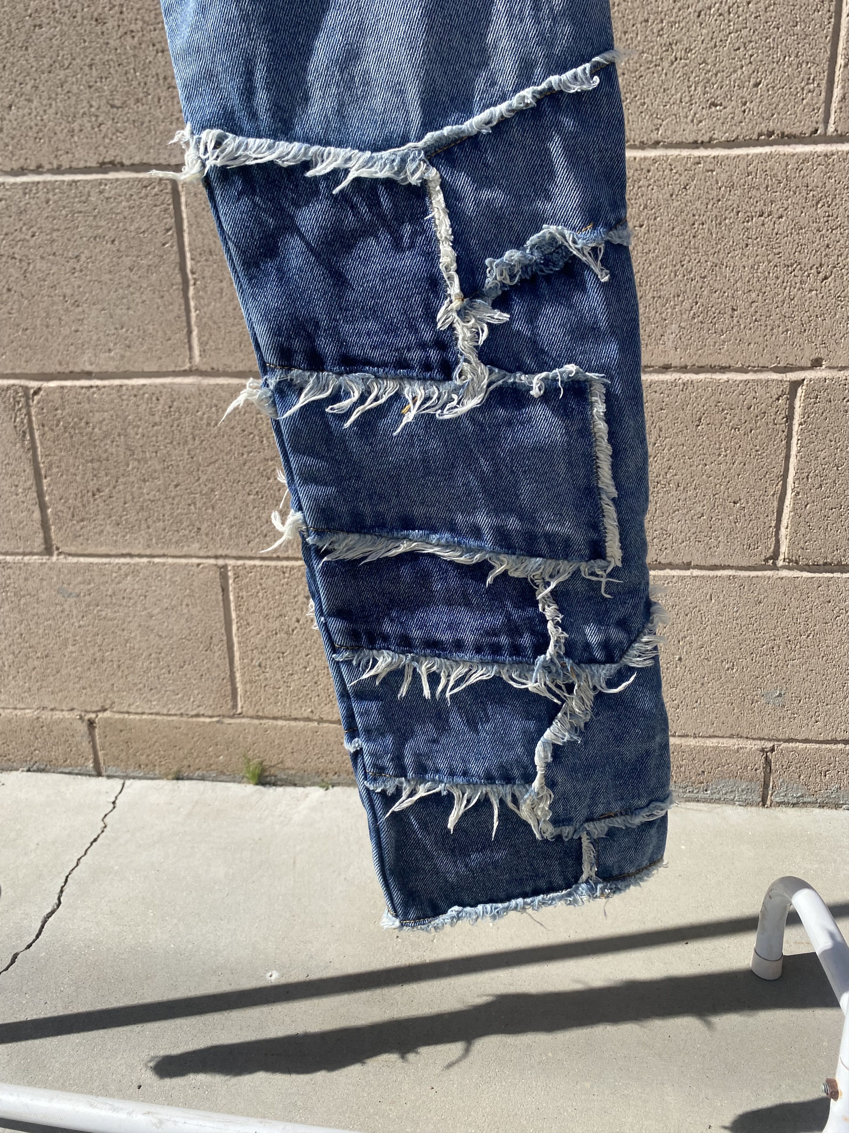 Forever 21 Forever 21 Stacked Distressed Denim Jeans 32x32 Size US 32 / EU 48 - 6 Thumbnail