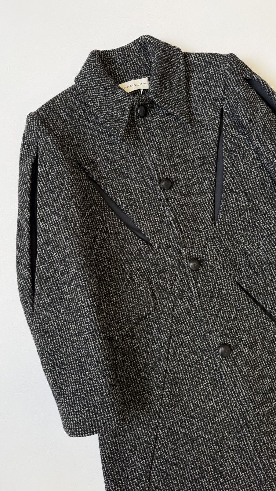 Stefan Cooke A/W 19 ‘Slashed’ Black/Beige Wool Overcoat Size US M / EU 48-50 / 2 - 5 Thumbnail