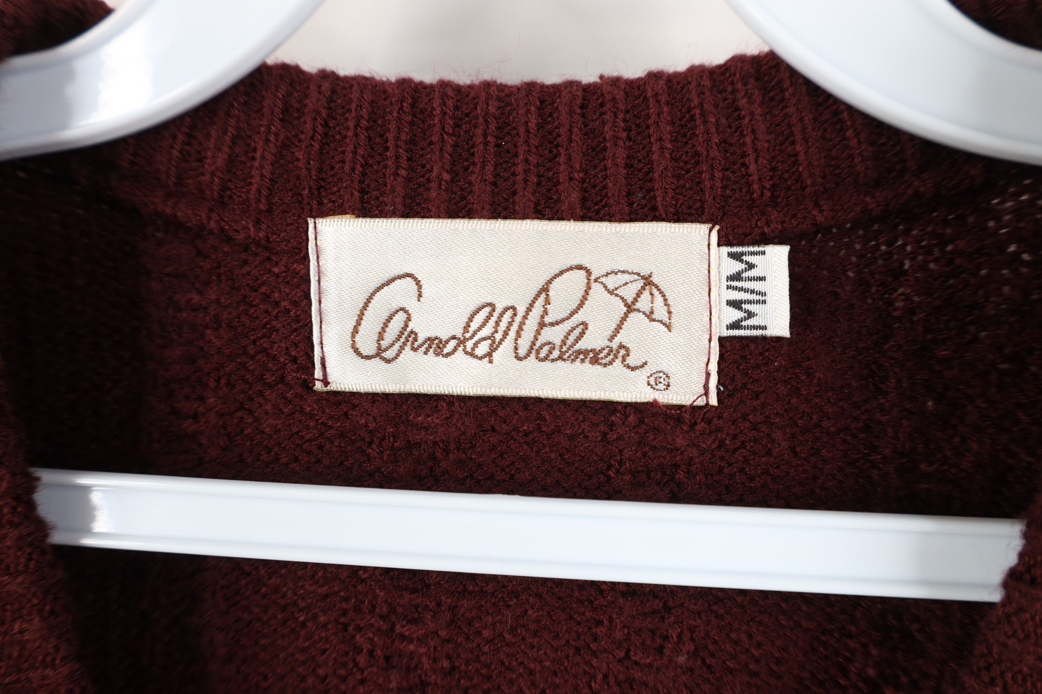Vintage Vintage 70s Streetwear Cable Knit Sweater Vest Burgundy Size US M / EU 48-50 / 2 - 6 Thumbnail
